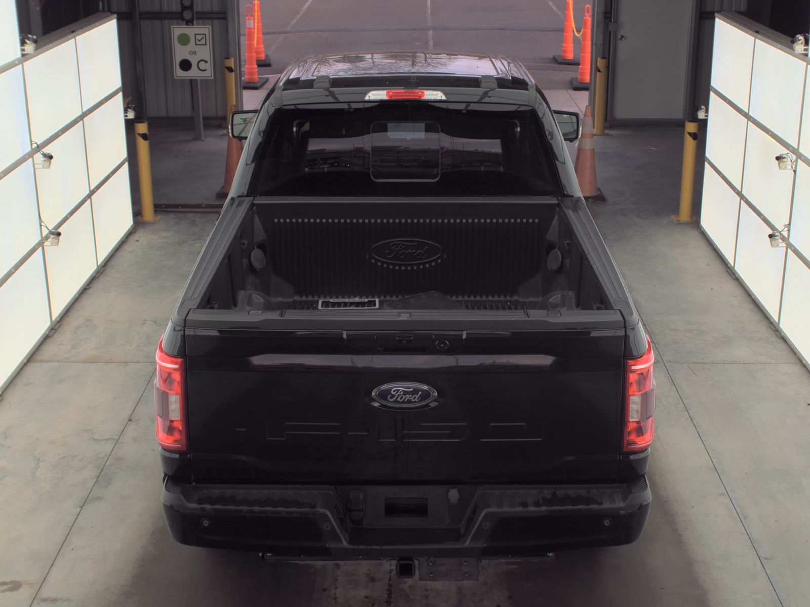 2023 Ford F-150 Hybrid XLT AWD