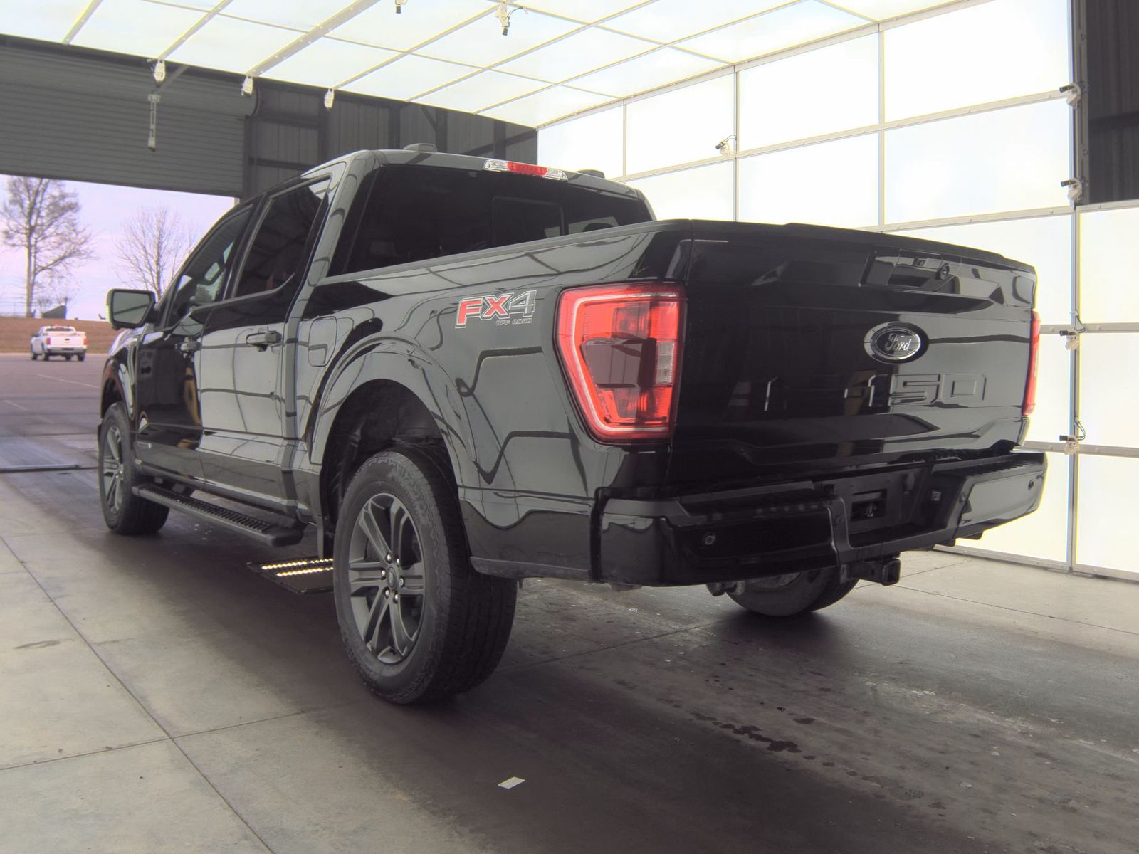 2023 Ford F-150 Hybrid XLT AWD
