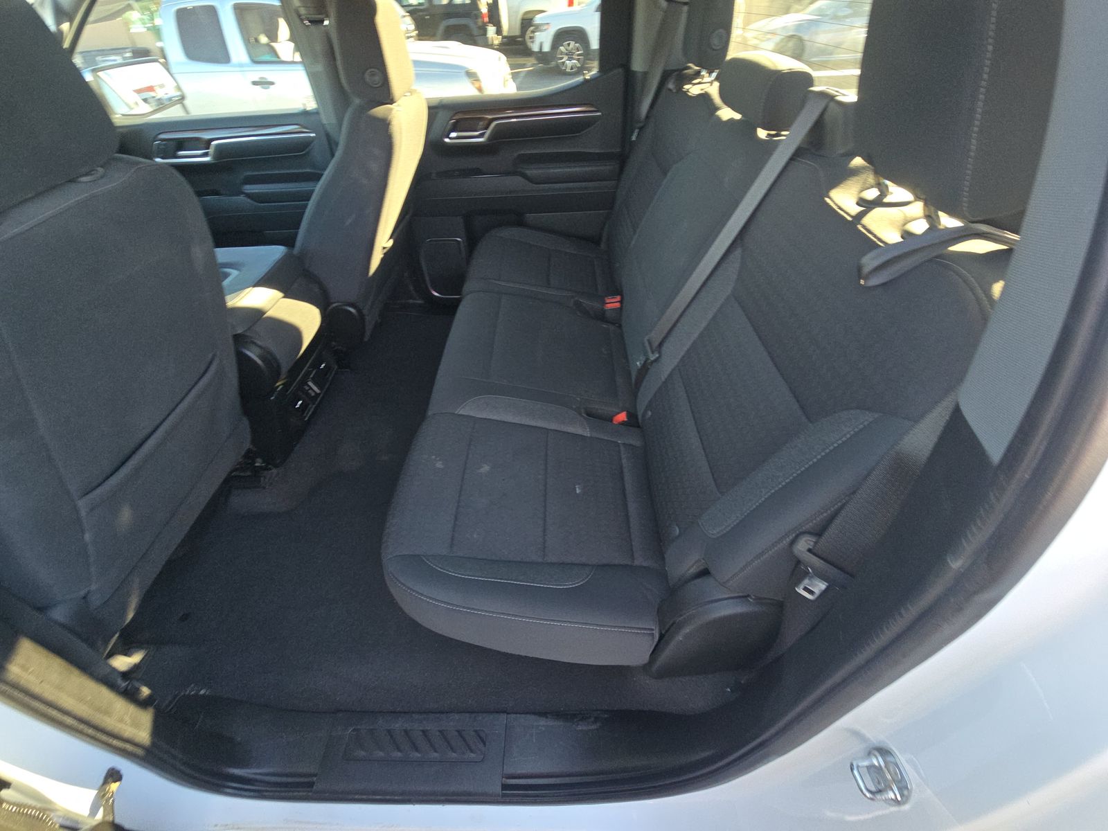 2023 Chevrolet Silverado 1500 LT AWD