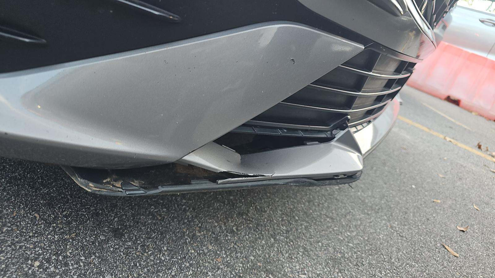 2024 Hyundai Elantra SEL FWD