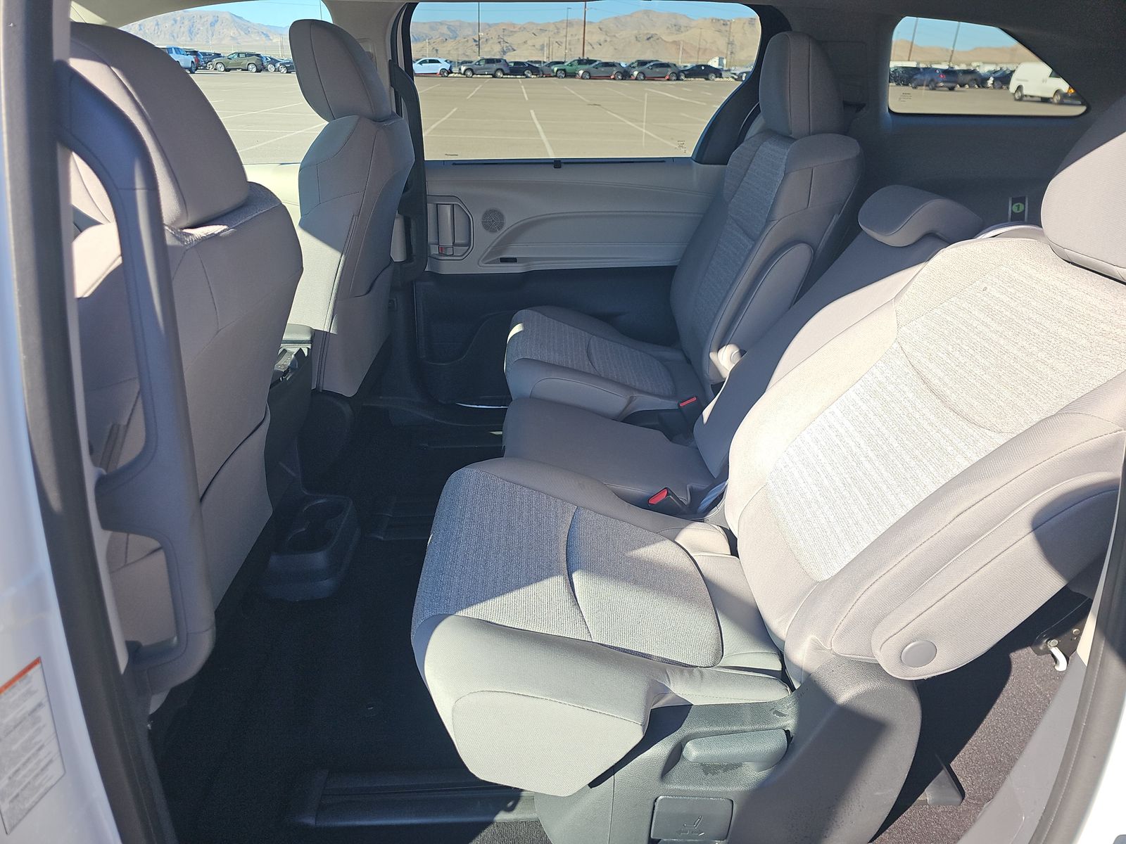 2024 Toyota Sienna LE AWD