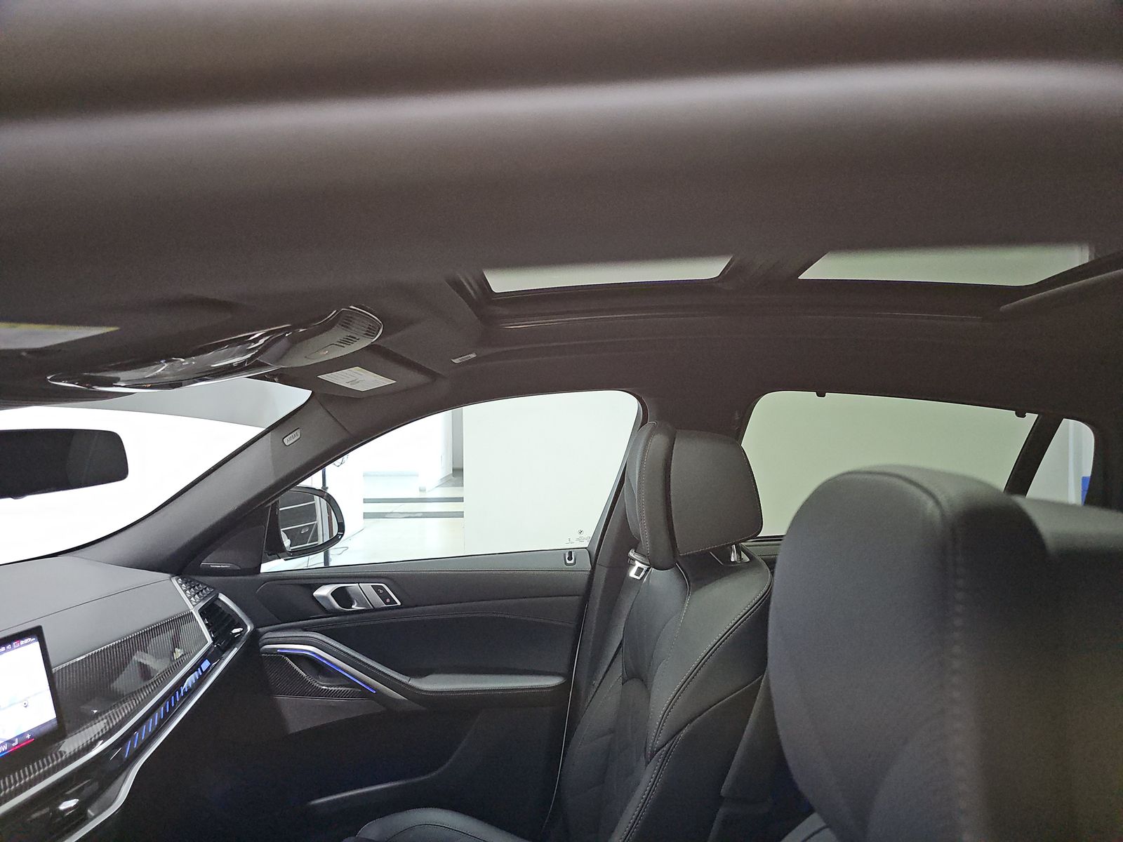 2025 BMW X6 M60i xDrive AWD