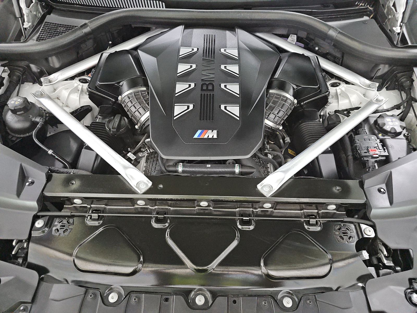 2025 BMW X6 M60i xDrive AWD