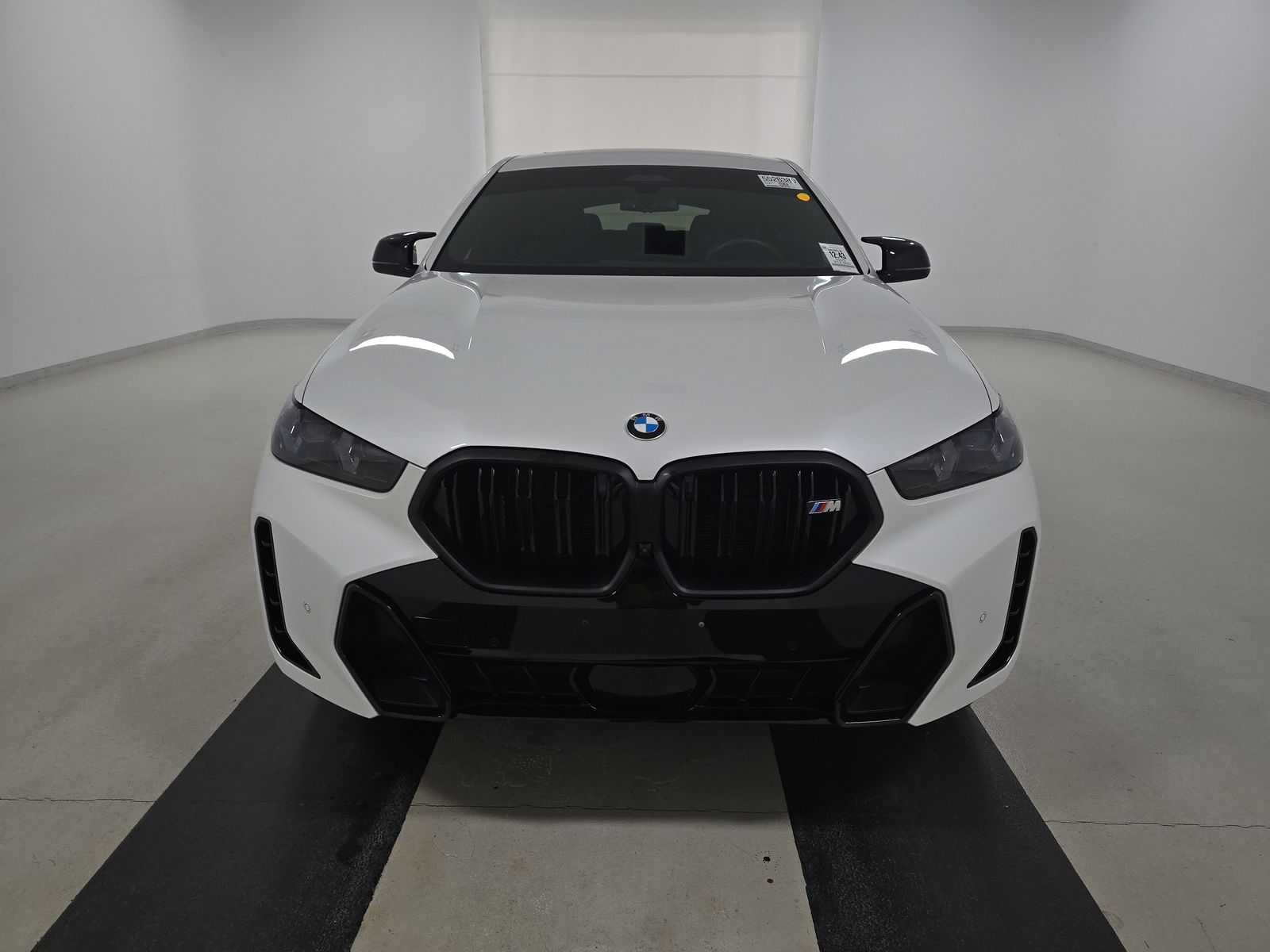 2025 BMW X6 M60i xDrive AWD