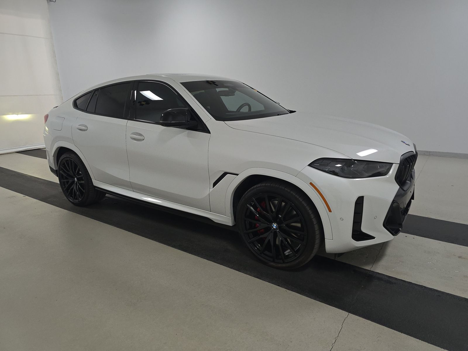 2025 BMW X6 M60i xDrive AWD