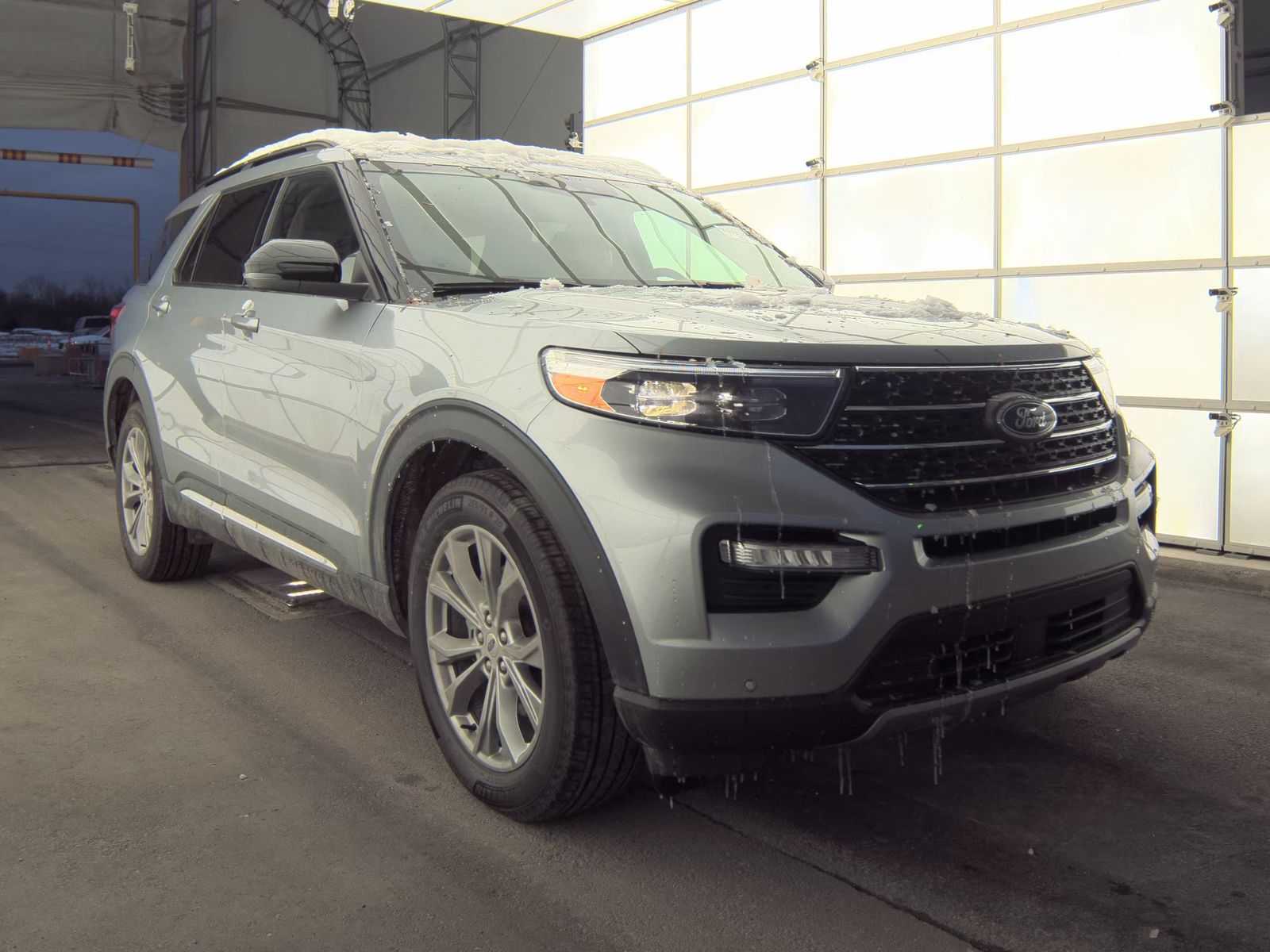 2023 Ford Explorer XLT AWD