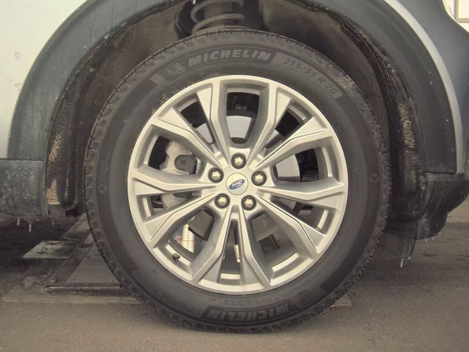 2023 Ford Explorer XLT AWD