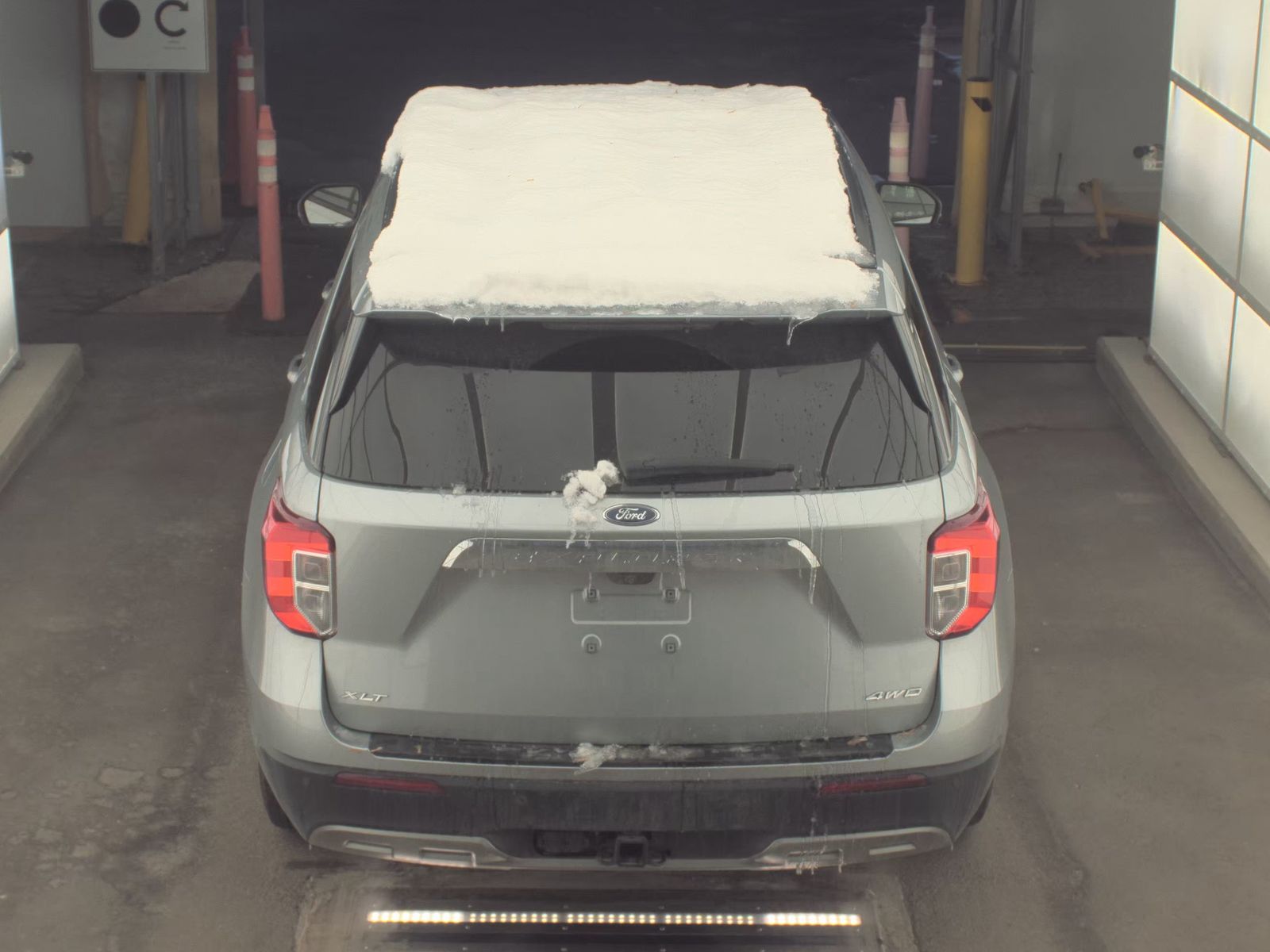 2023 Ford Explorer XLT AWD