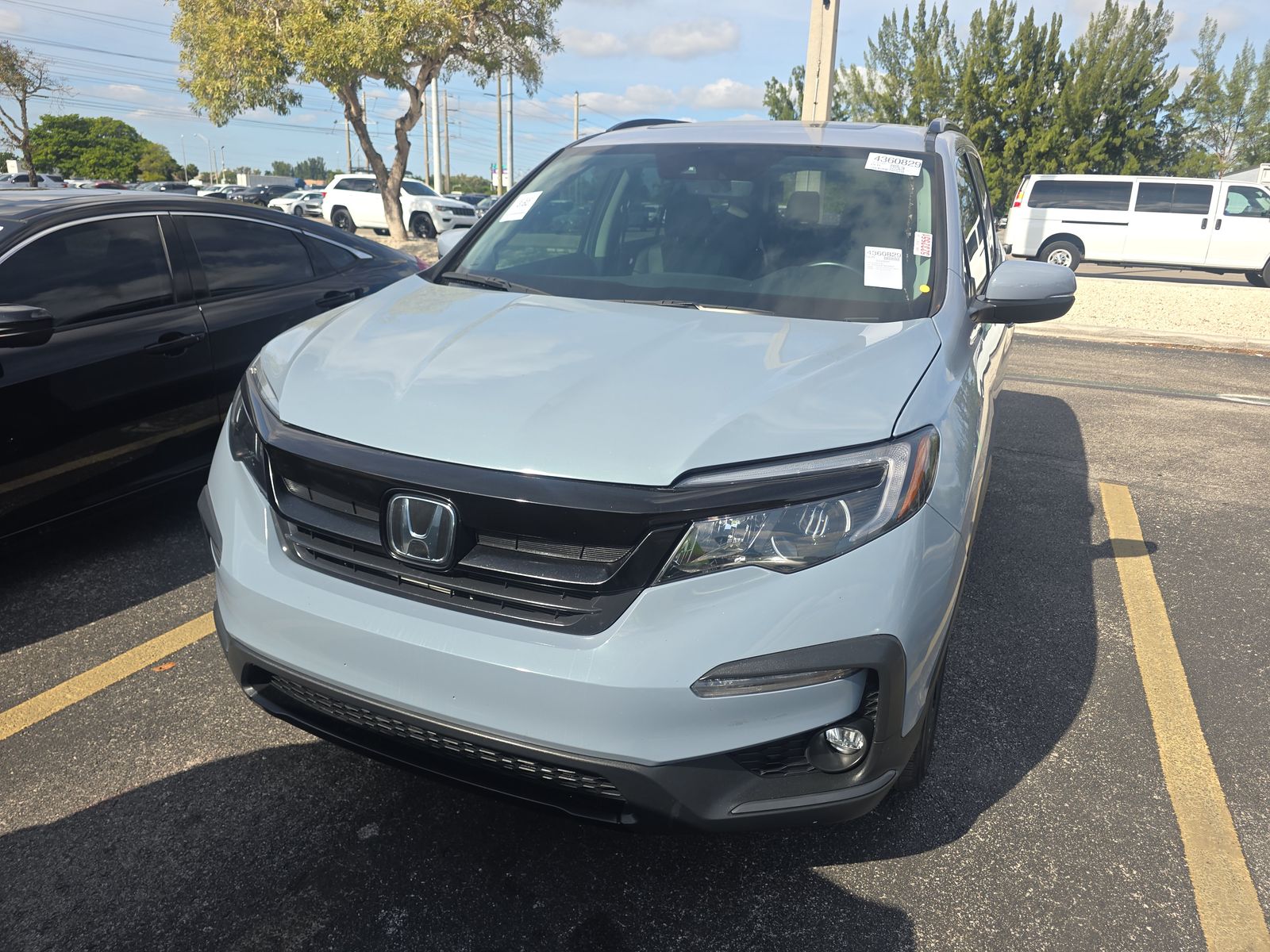 2022 Honda Pilot Special Edition FWD