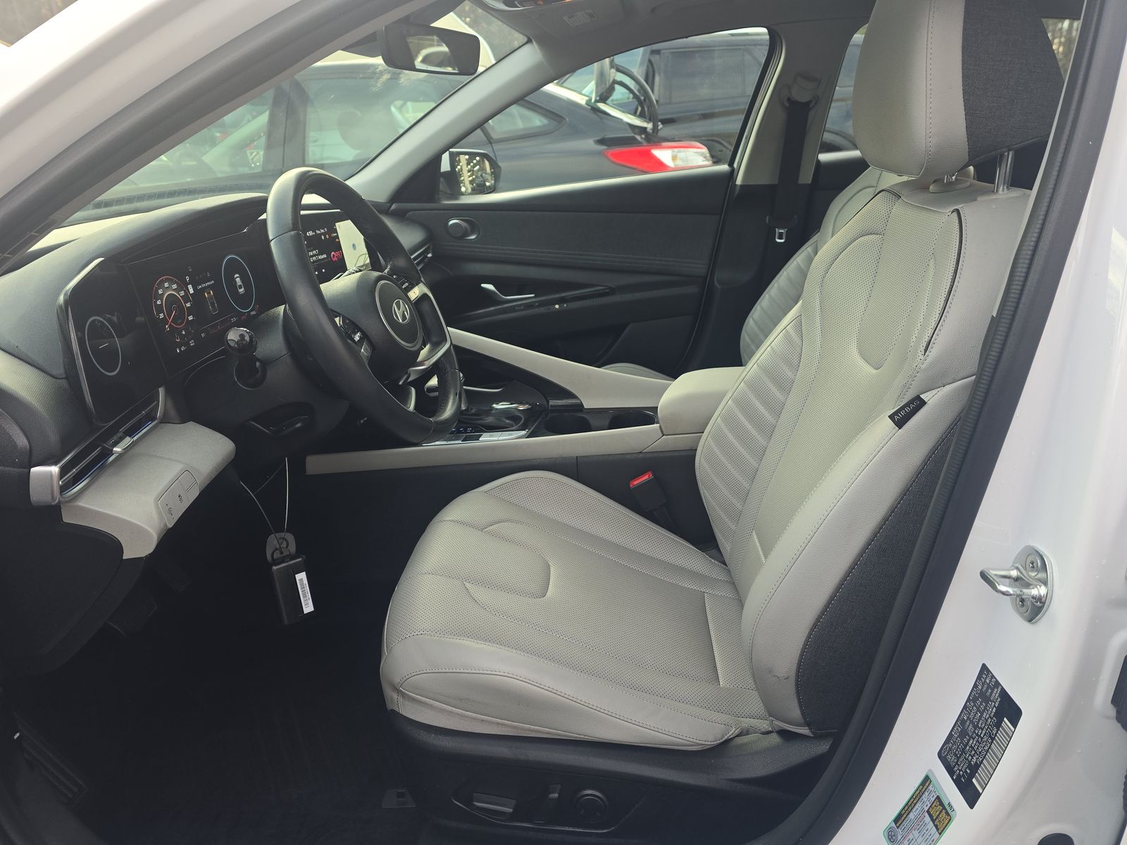 2024 Hyundai Elantra Limited FWD