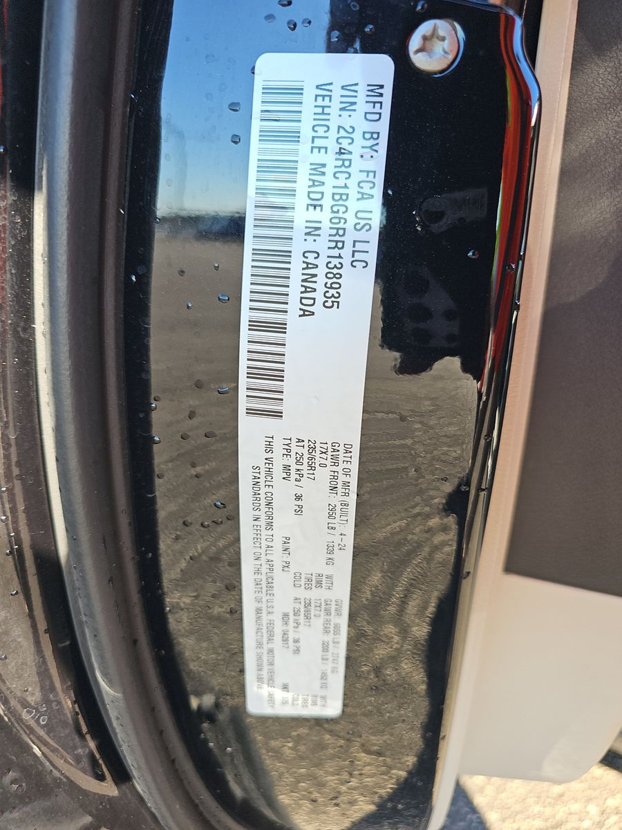 2024 Chrysler Pacifica Touring L FWD