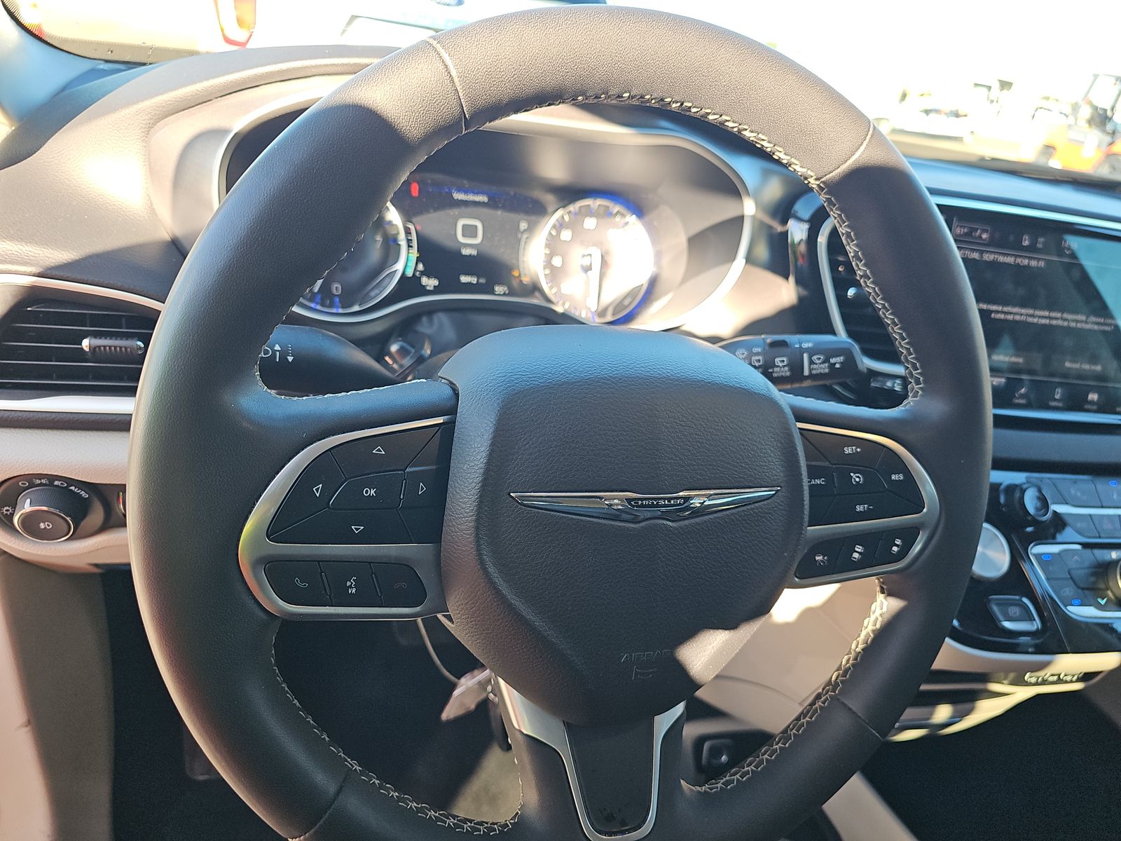 2024 Chrysler Pacifica Touring L FWD