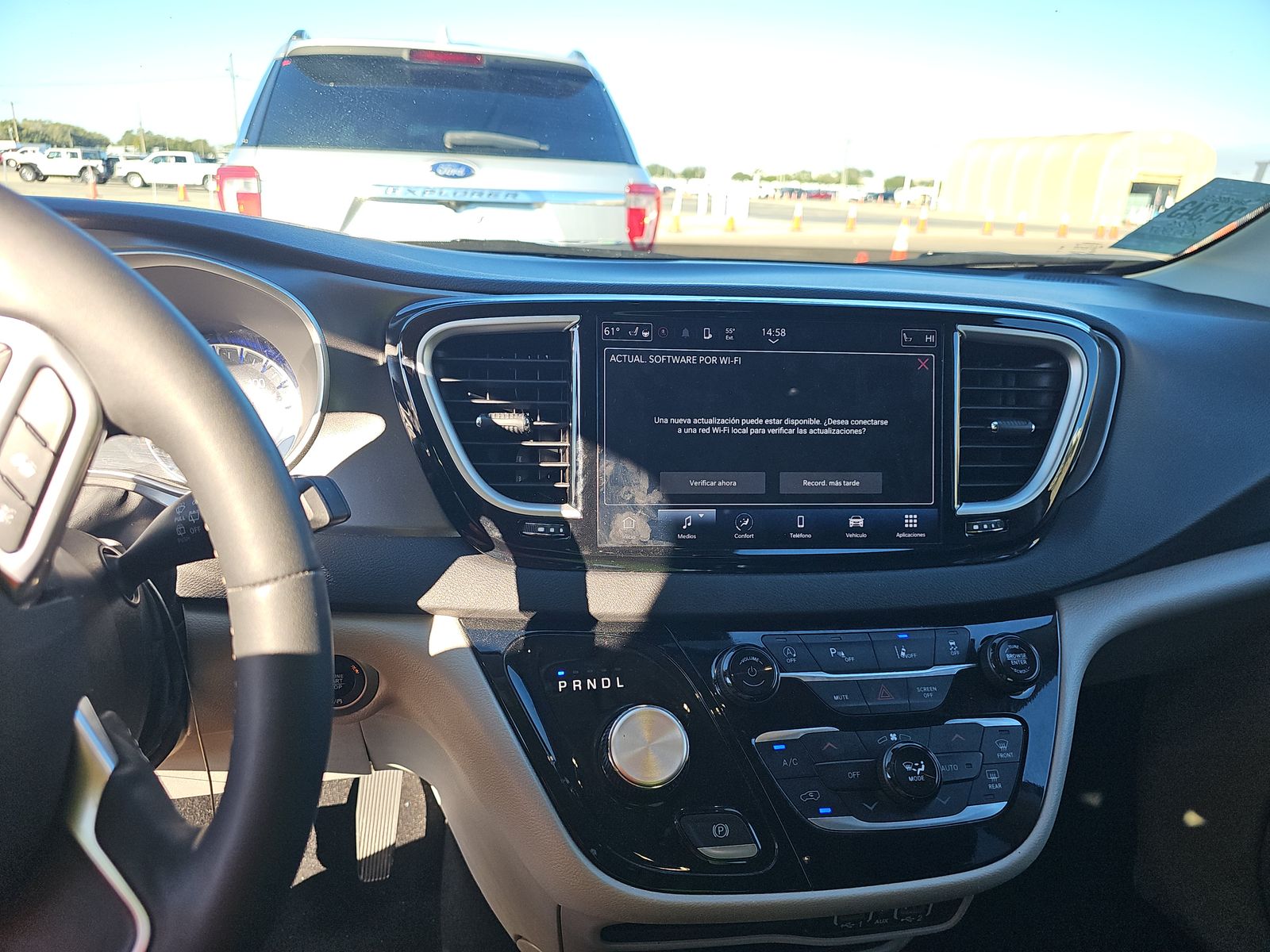 2024 Chrysler Pacifica Touring L FWD