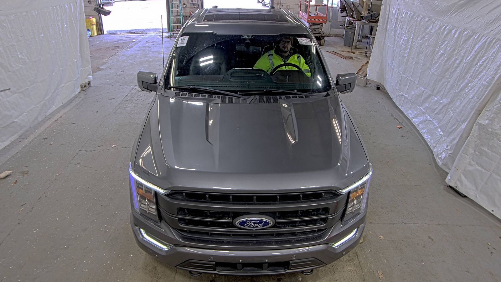 2022 Ford F-150 Hybrid Lariat AWD