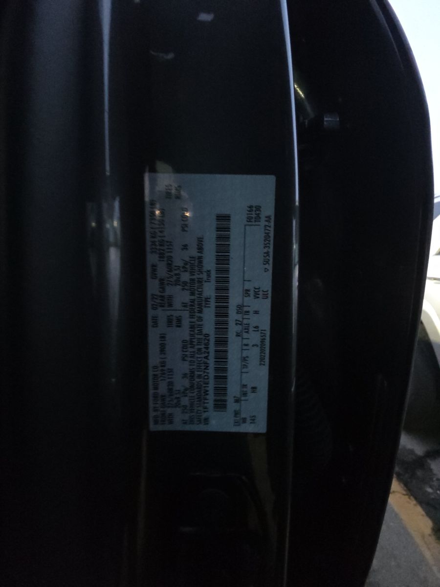 2022 Ford F-150 Hybrid Lariat AWD