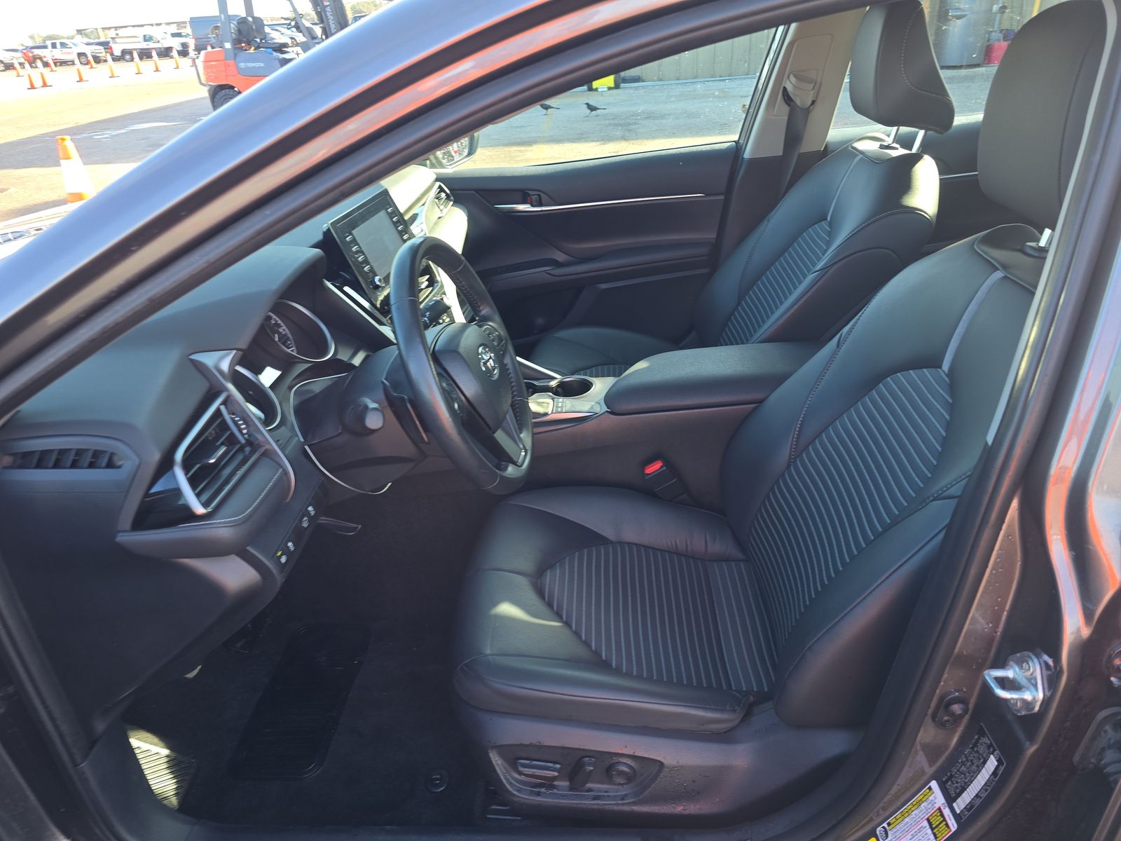 2024 Toyota Camry SE FWD