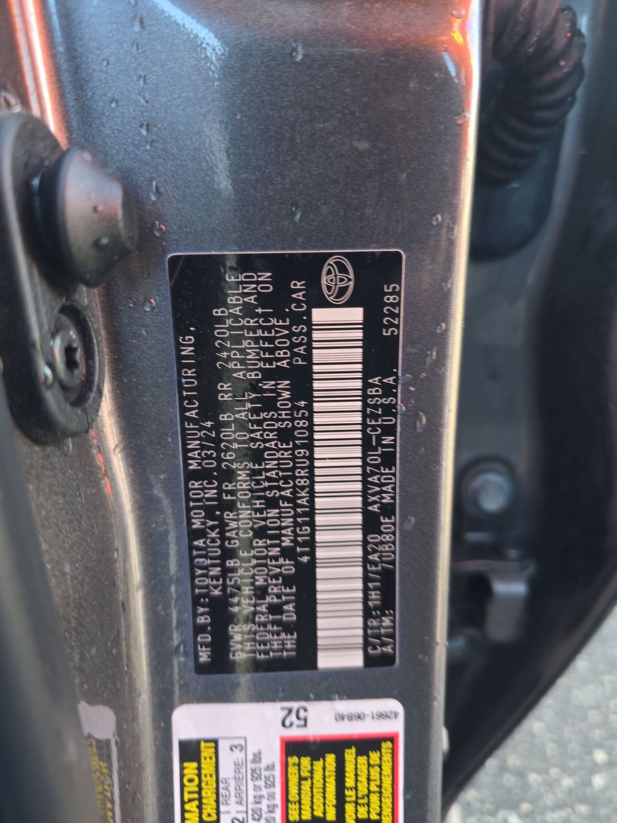 2024 Toyota Camry SE FWD