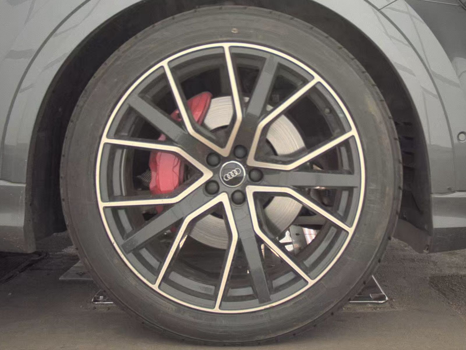 2019 Audi Q8 Premium Plus AWD