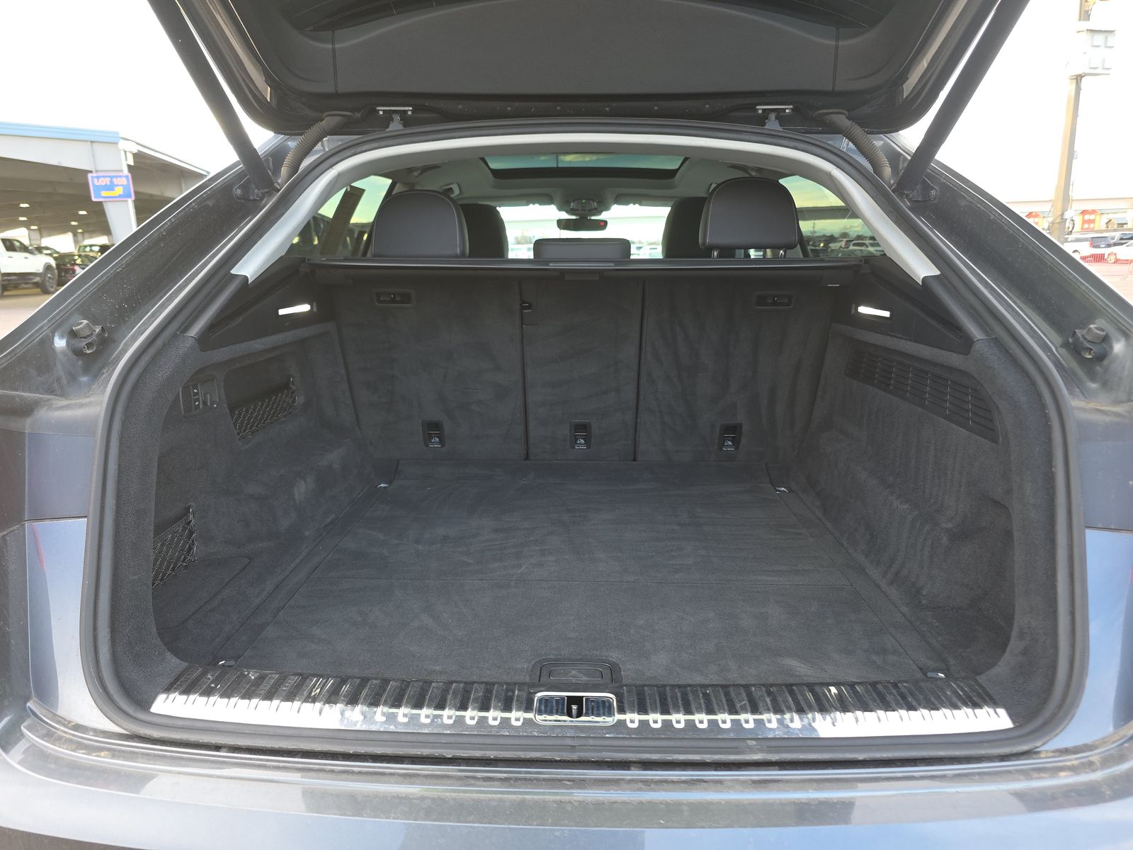 2019 Audi Q8 Premium Plus AWD