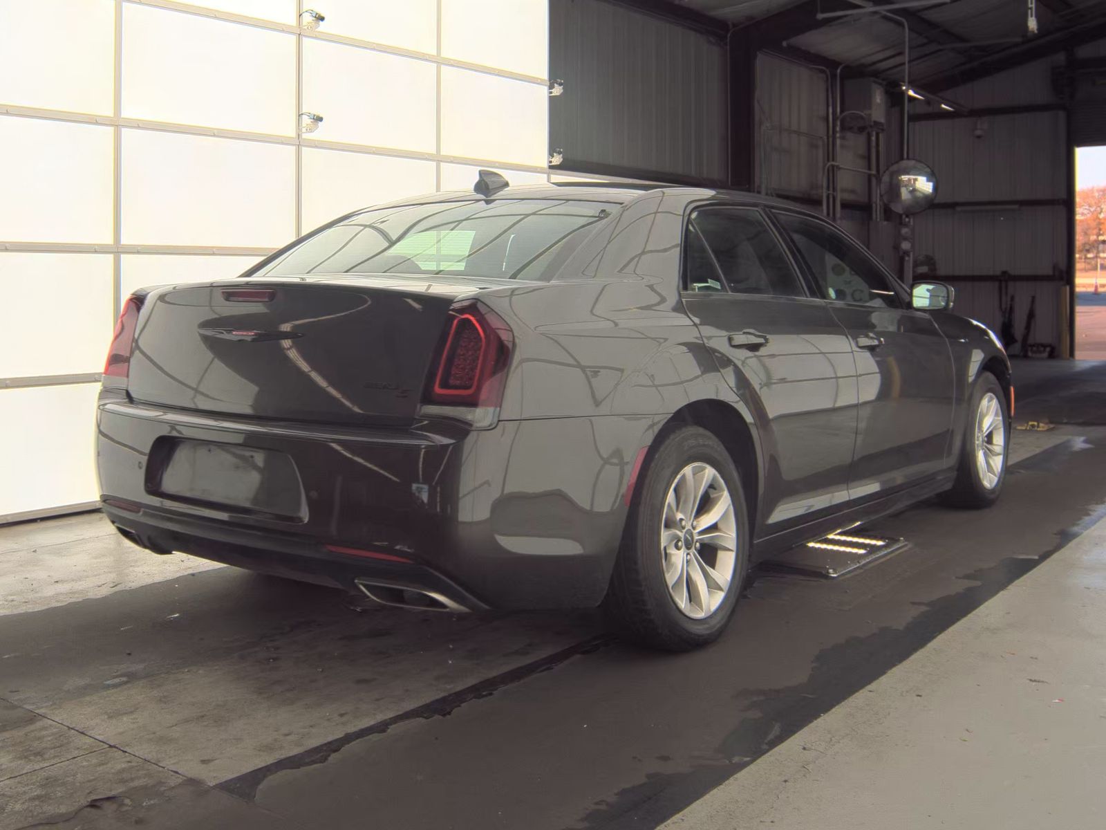 2023 Chrysler 300 300S RWD