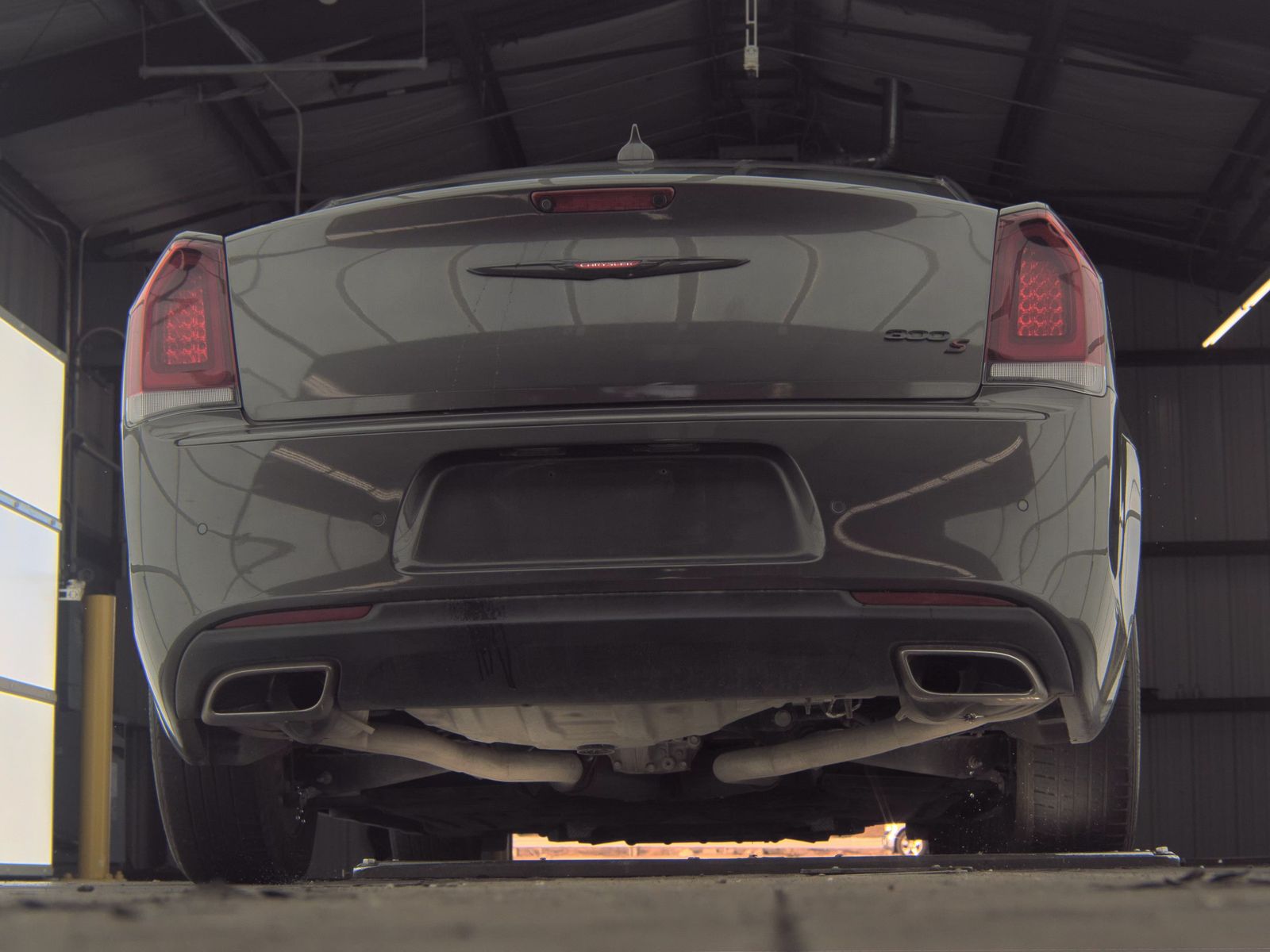 2023 Chrysler 300 300S RWD