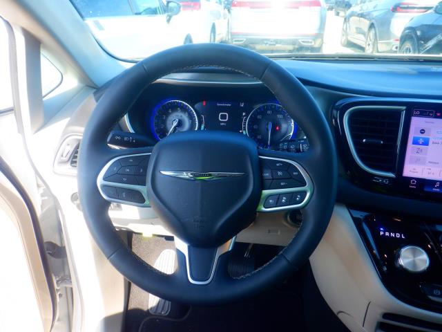 2024 Chrysler Pacifica Touring L FWD