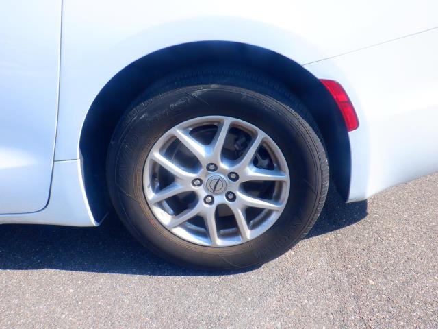 2024 Chrysler Pacifica Touring L FWD