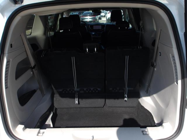 2024 Chrysler Pacifica Touring L FWD