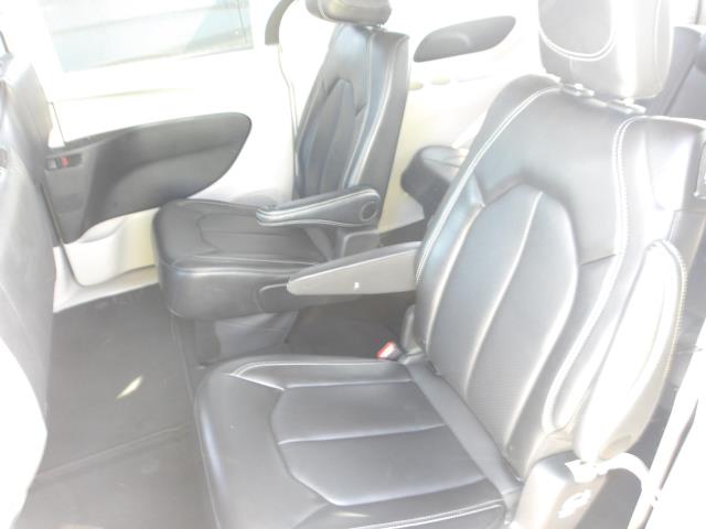 2024 Chrysler Pacifica Touring L FWD