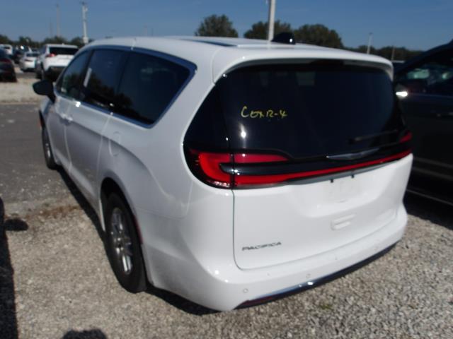 2024 Chrysler Pacifica Touring L FWD