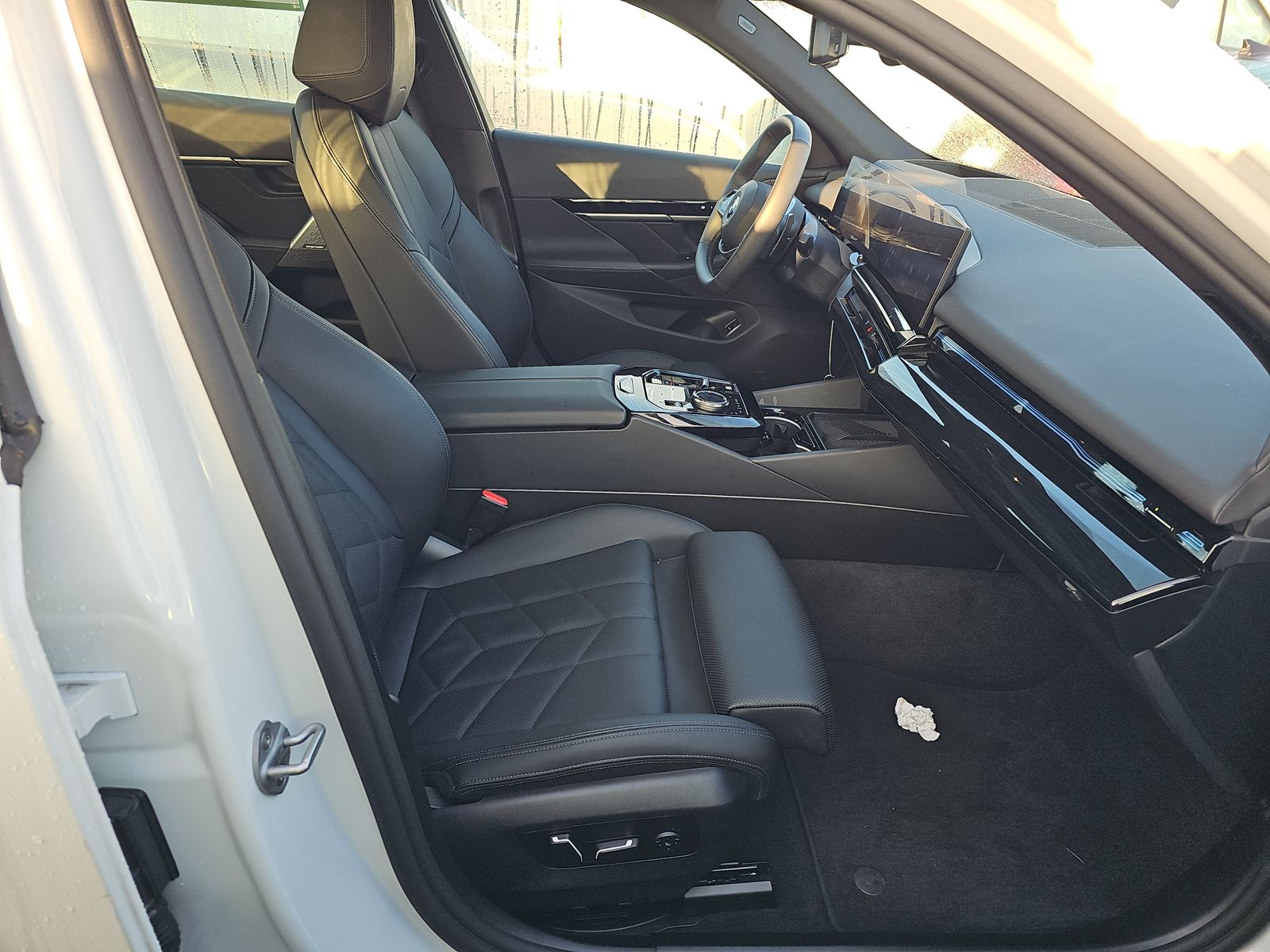 2025 BMW 5 Series 530i xDrive AWD