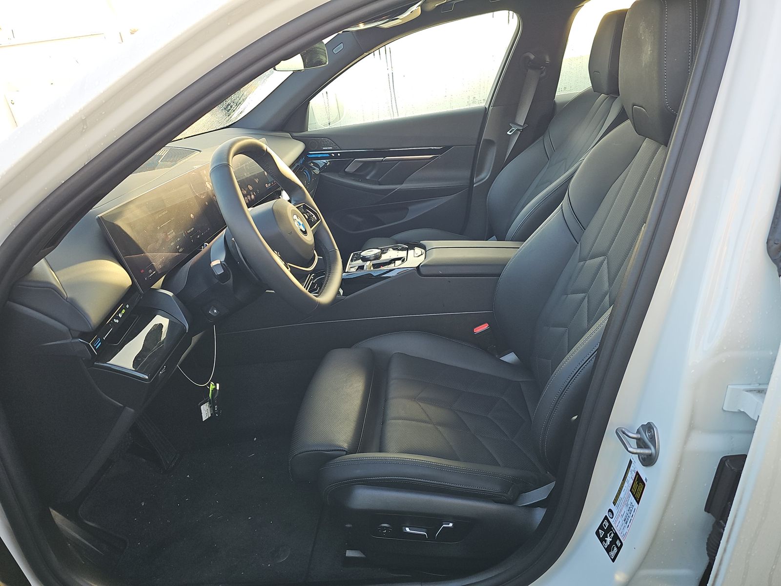 2025 BMW 5 Series 530i xDrive AWD