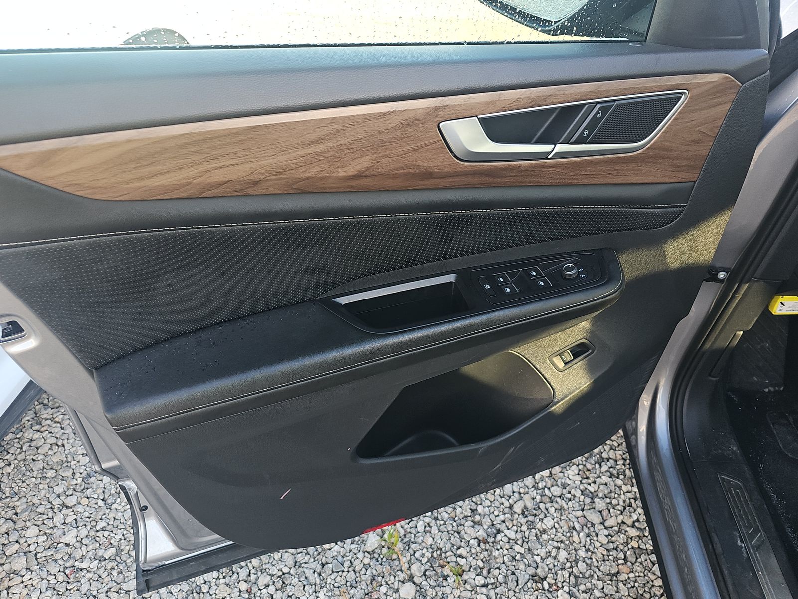 2024 Volkswagen Atlas 2.0T SE AWD