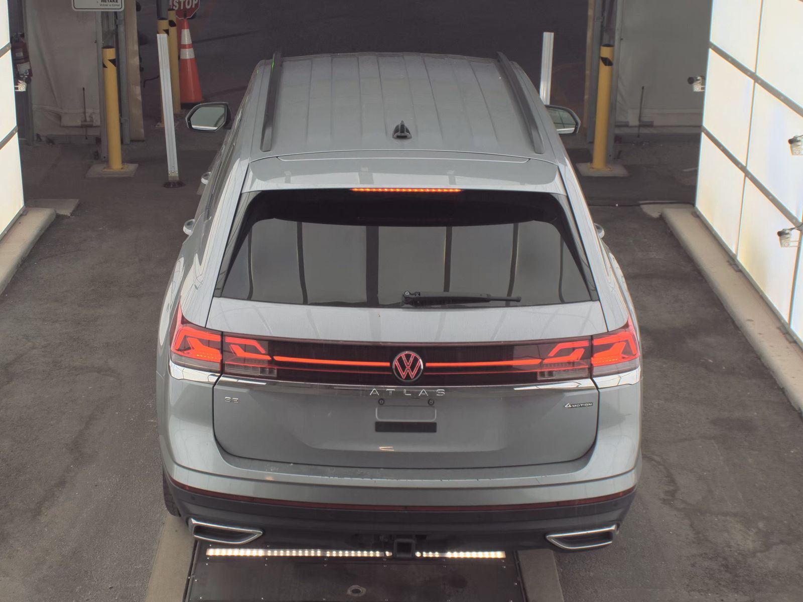 2024 Volkswagen Atlas 2.0T SE AWD