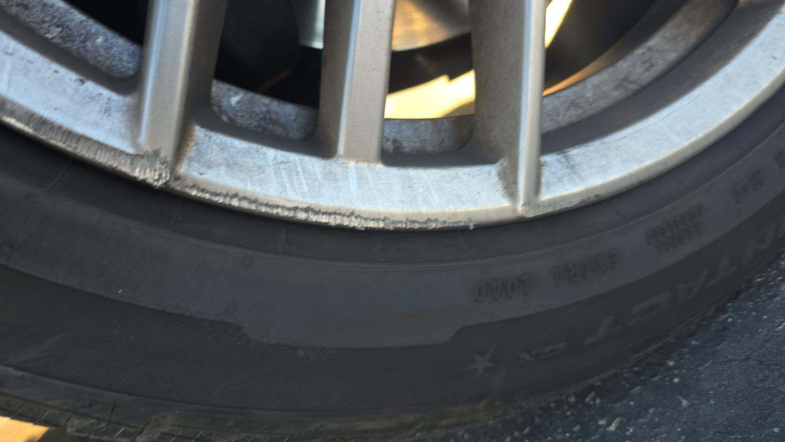 2025 BMW 5 Series 530i xDrive AWD