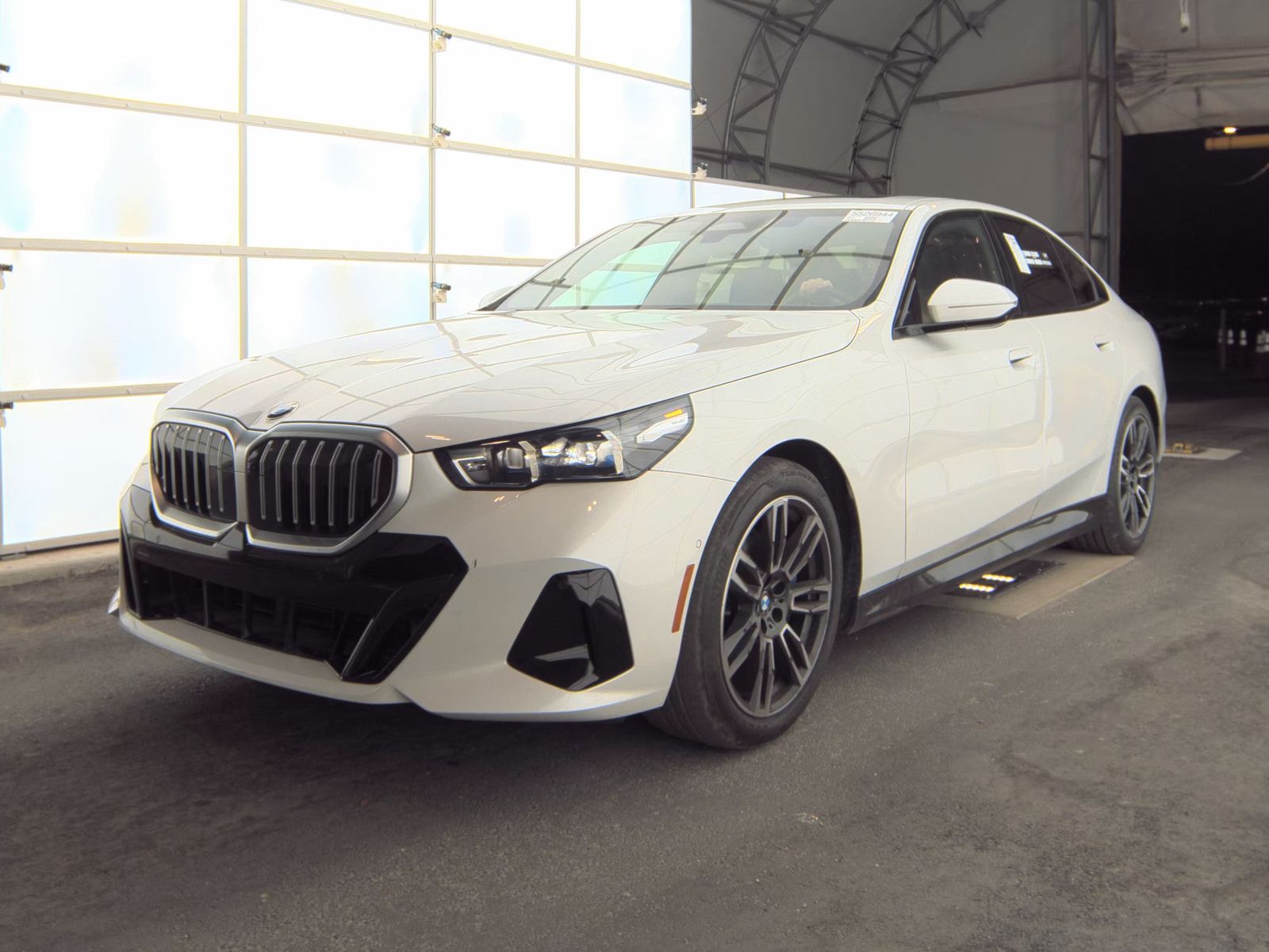 2025 BMW 5 Series 530i RWD