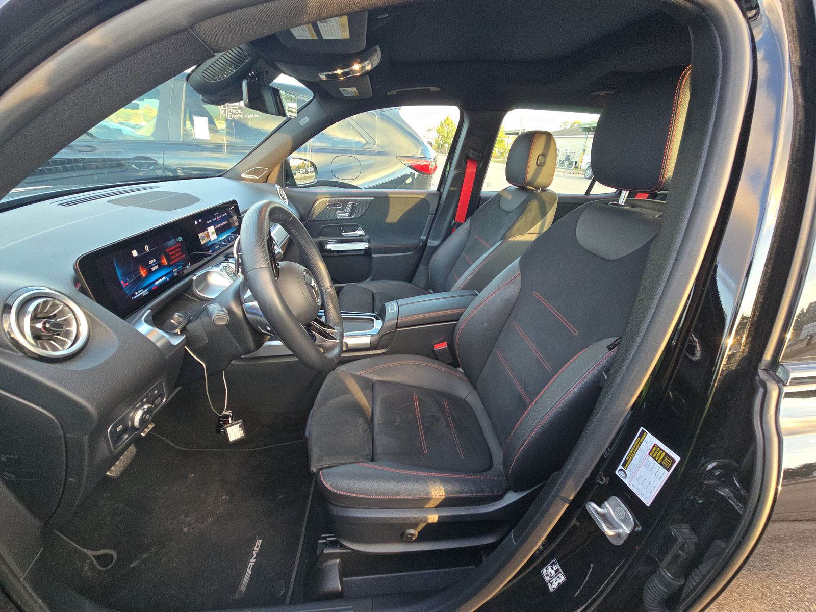 2025 Mercedes-Benz GLB AMG GLB 35 AWD