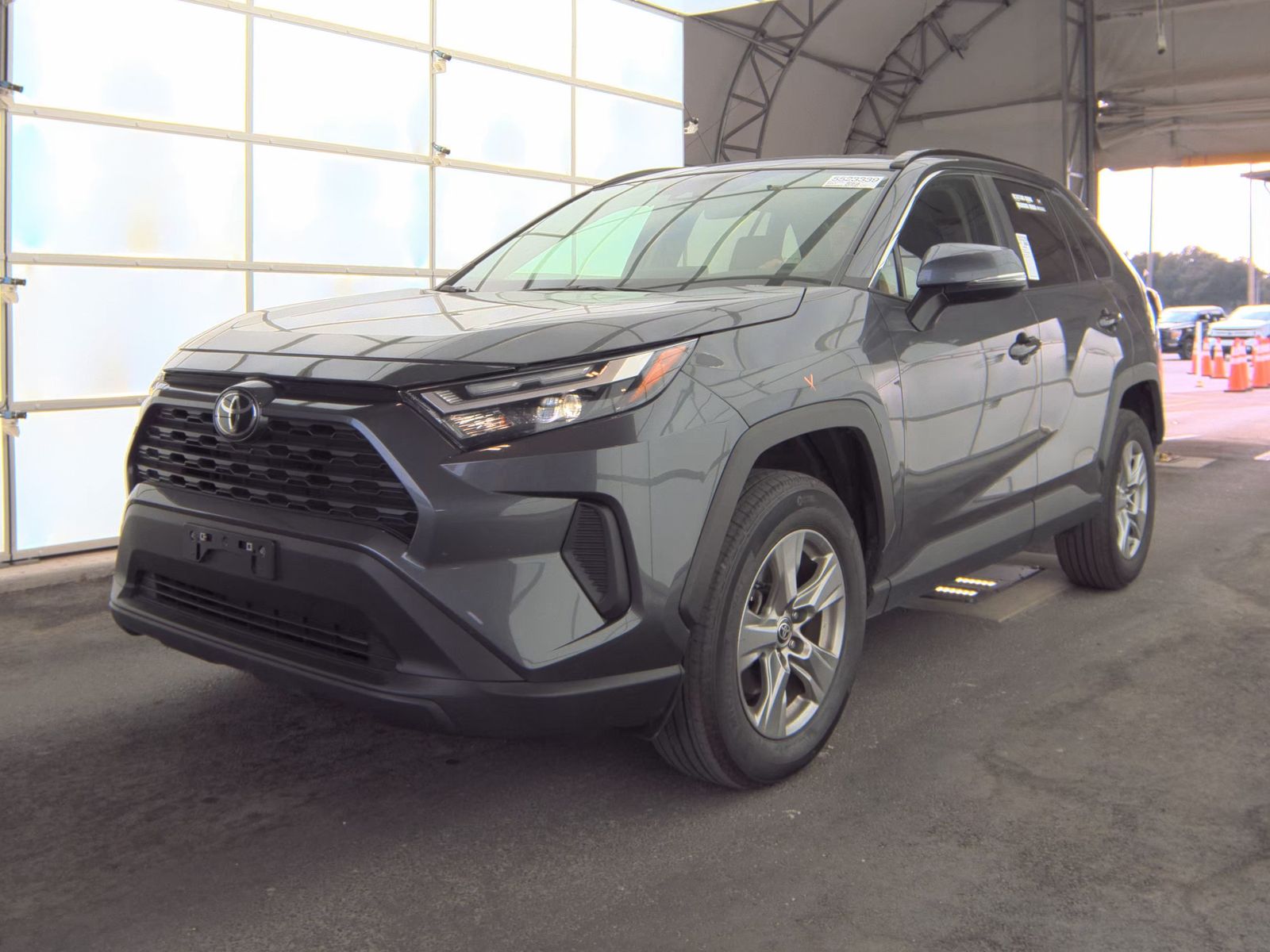 2024 Toyota RAV4 XLE AWD