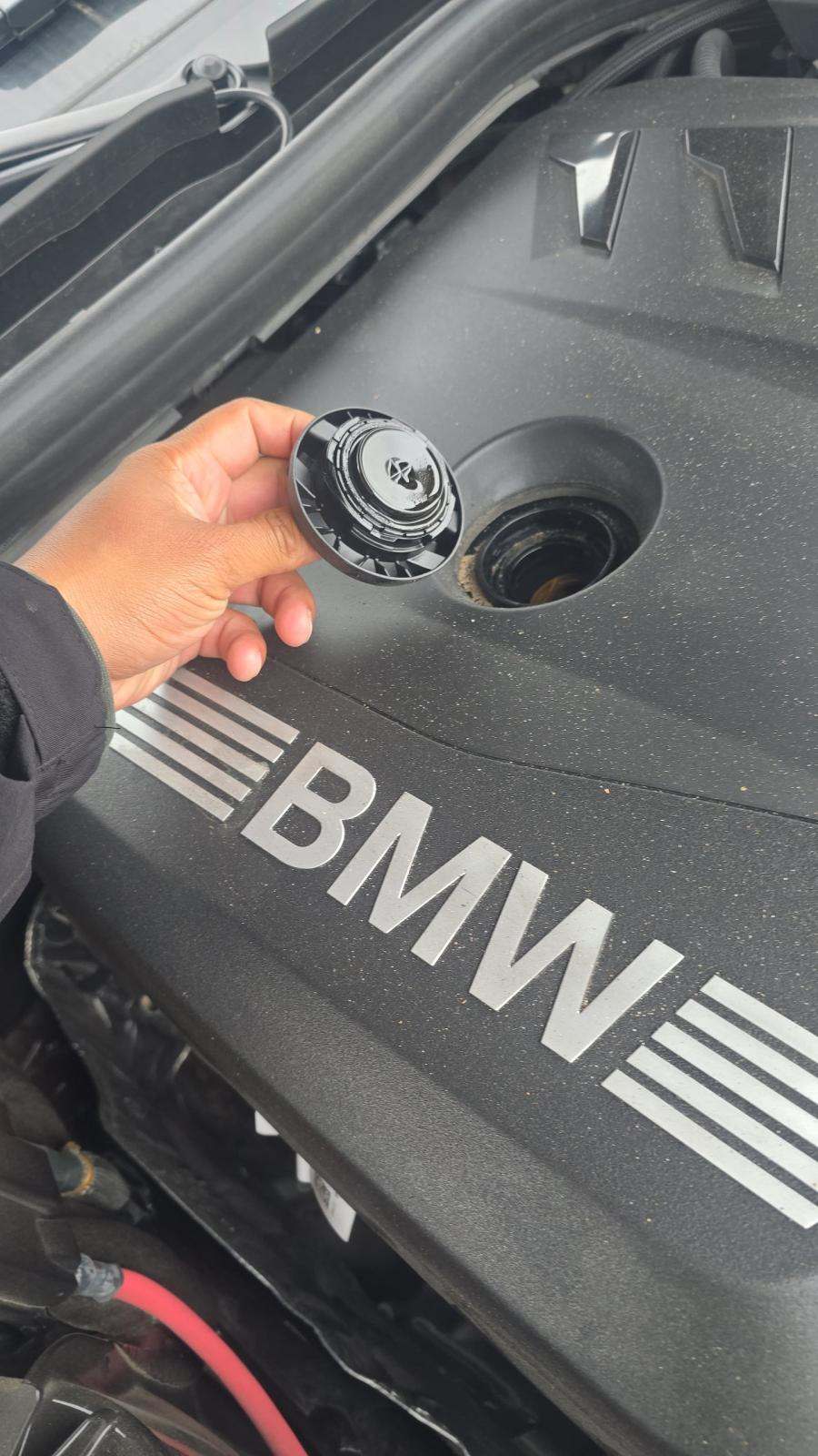 2025 BMW 5 Series 530i RWD