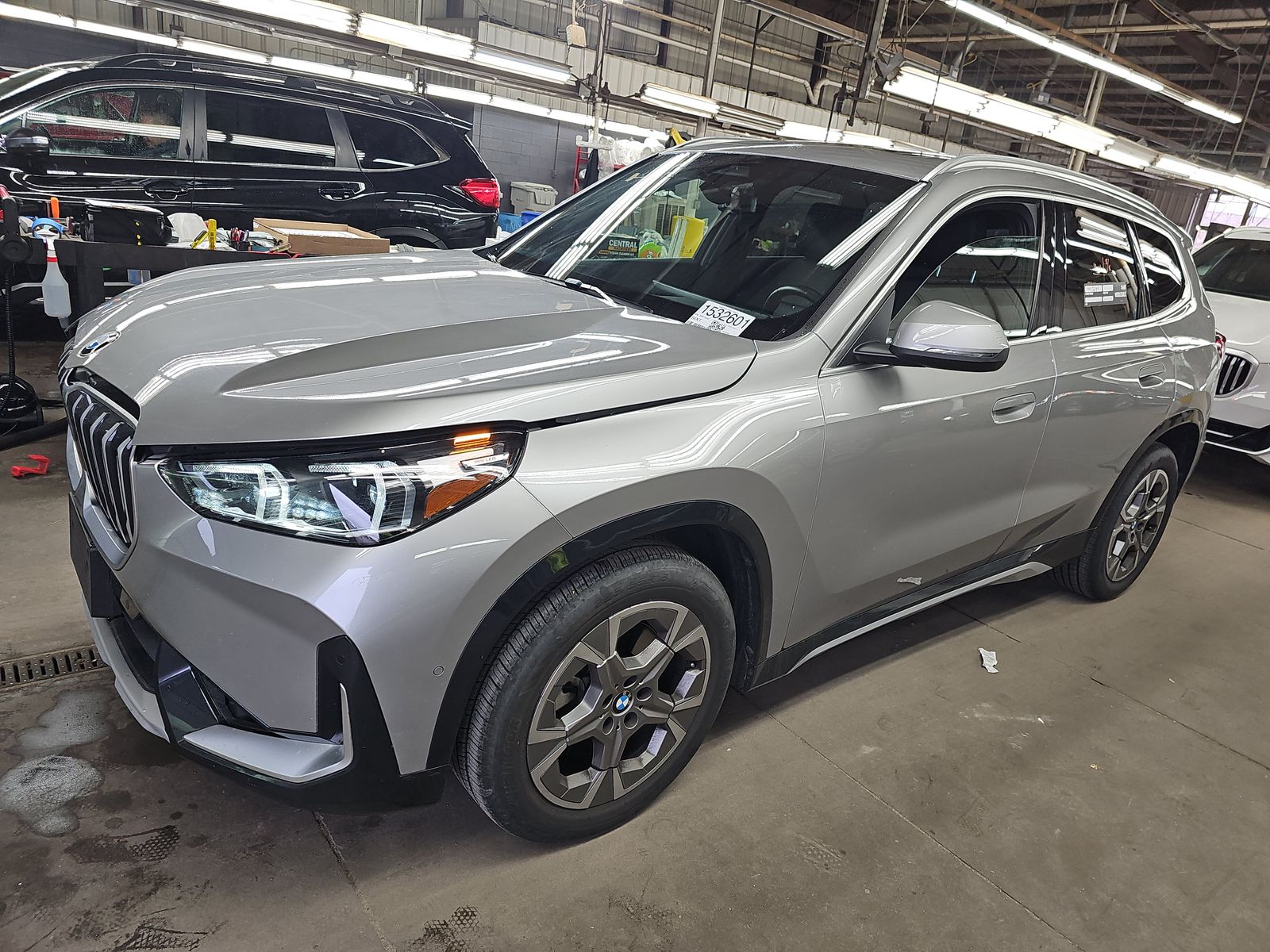 2025 BMW X1 xDrive28i AWD