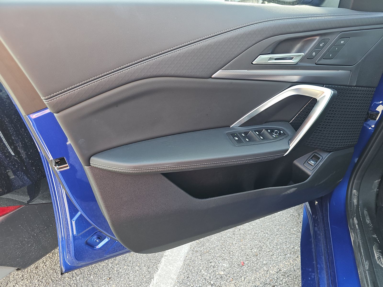 2025 BMW X2 xDrive28i AWD