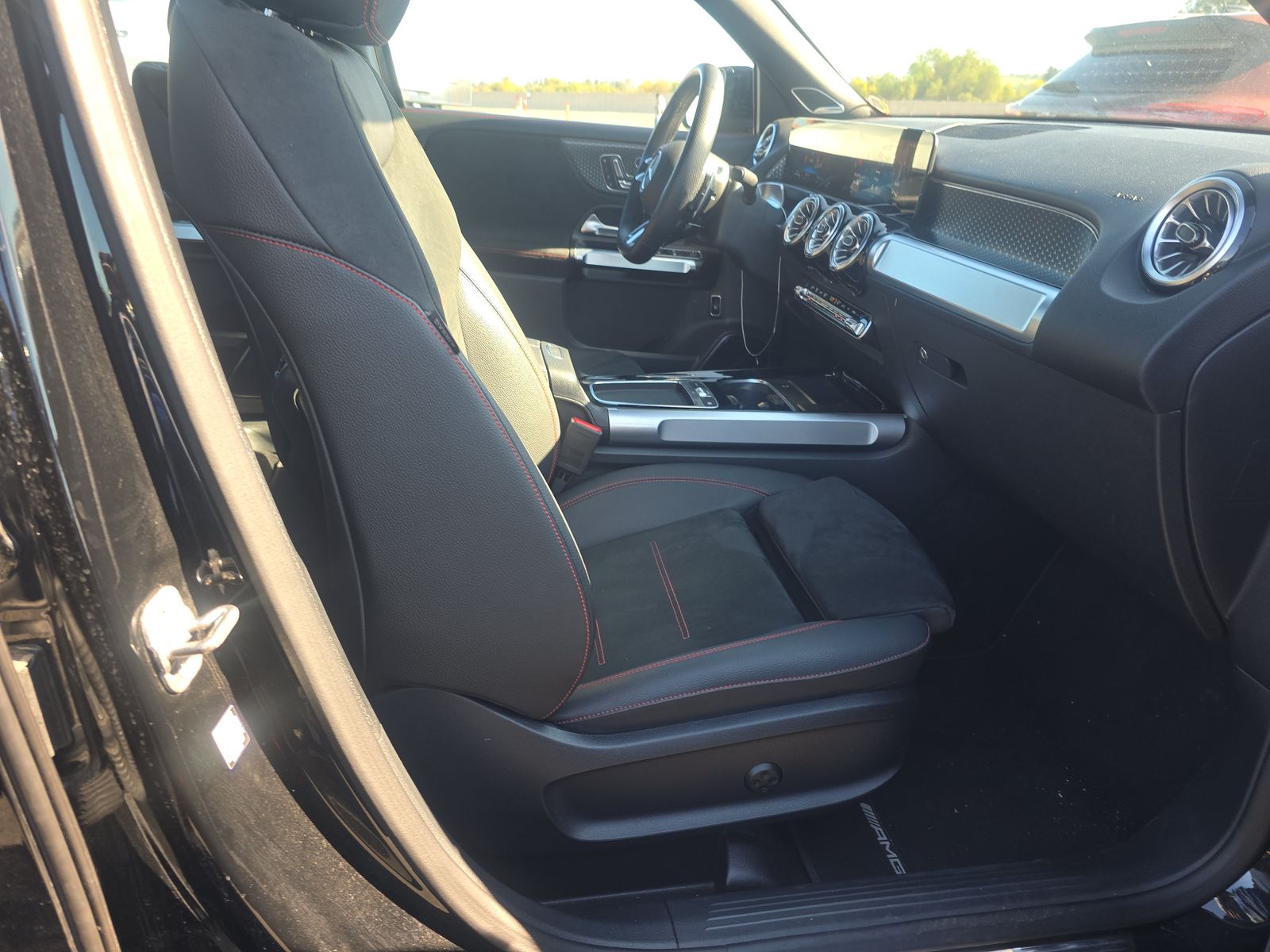 2025 Mercedes-Benz GLB AMG GLB 35 AWD