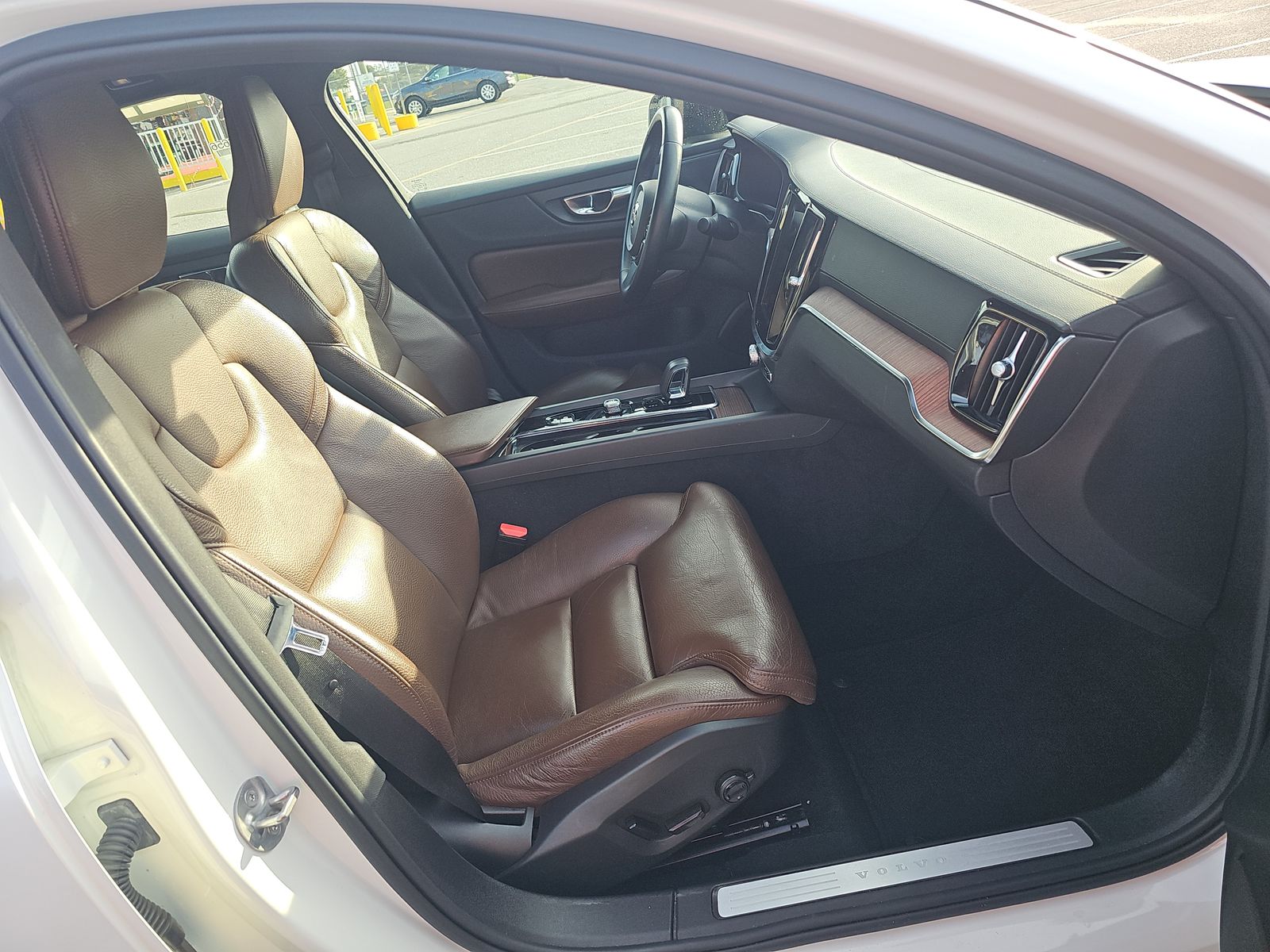 2024 Volvo S60 B5 Ultimate AWD