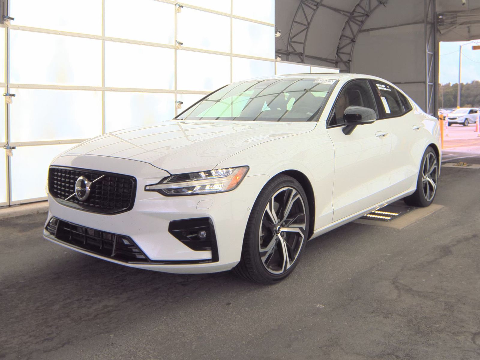 2024 Volvo S60 B5 Ultimate AWD