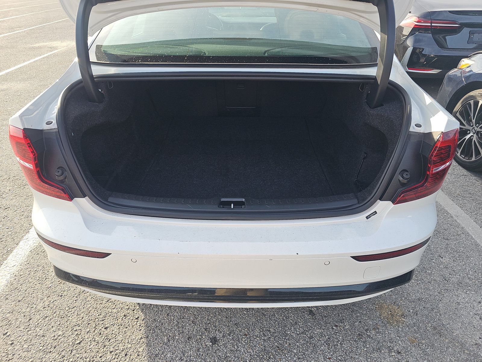 2024 Volvo S60 B5 Ultimate AWD