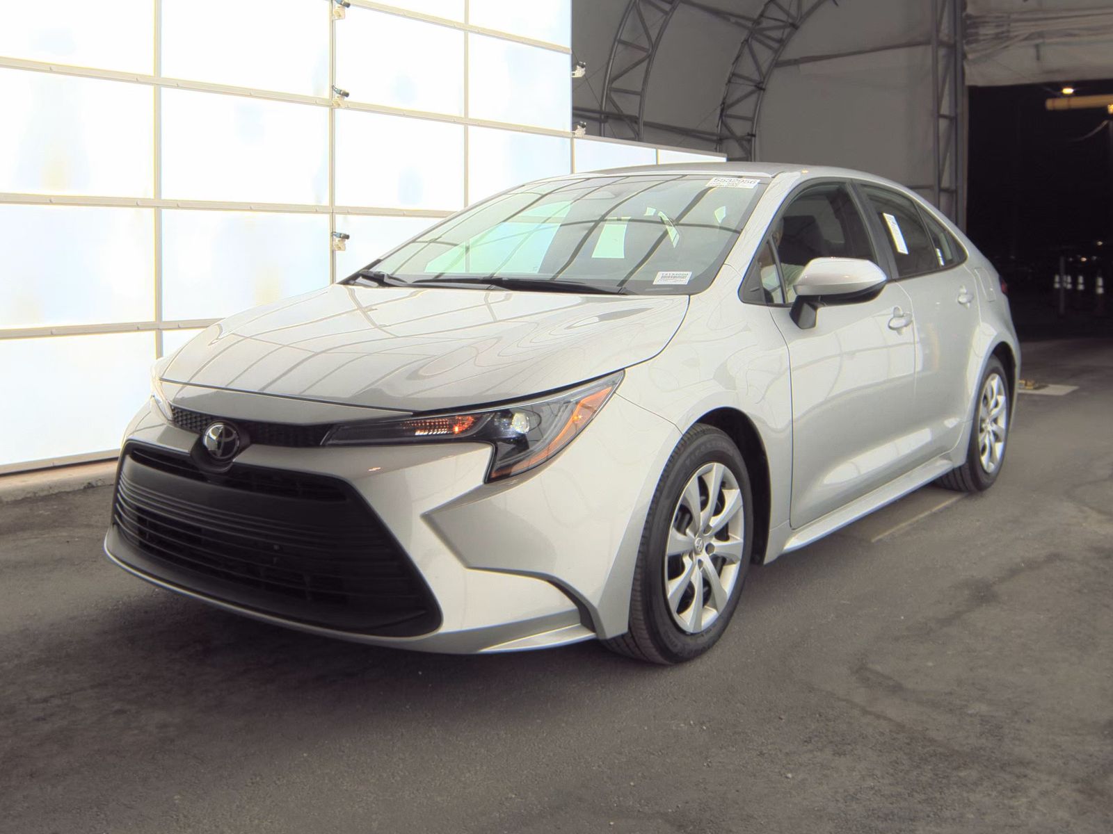 2025 Toyota Corolla LE FWD