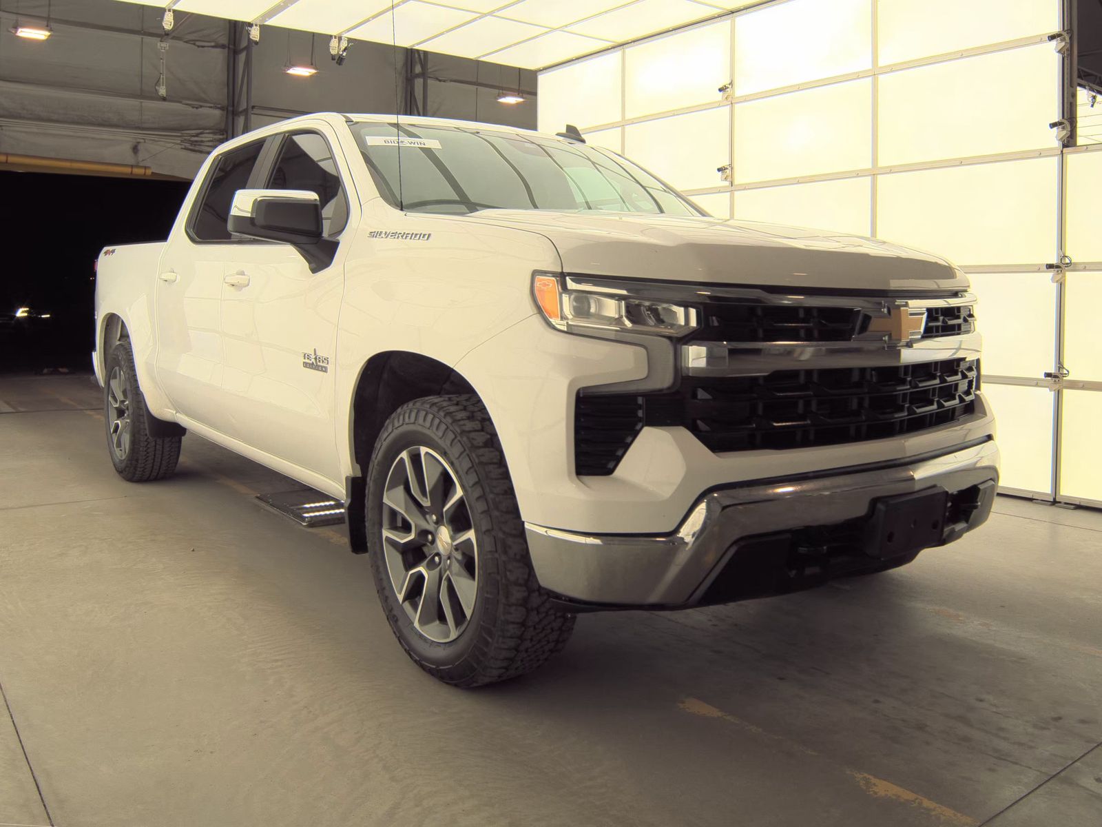 2023 Chevrolet Silverado 1500 LT AWD