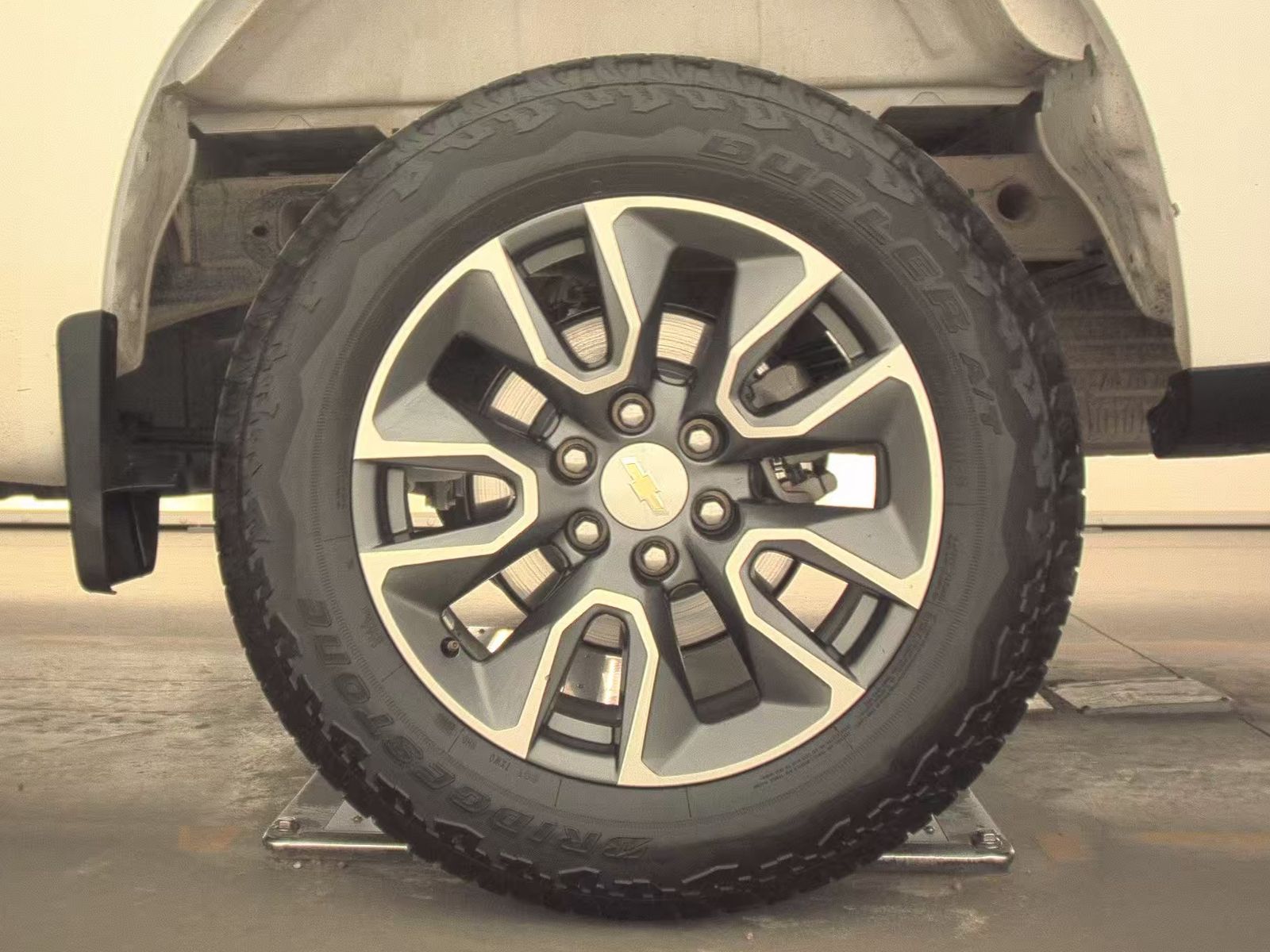 2023 Chevrolet Silverado 1500 LT AWD