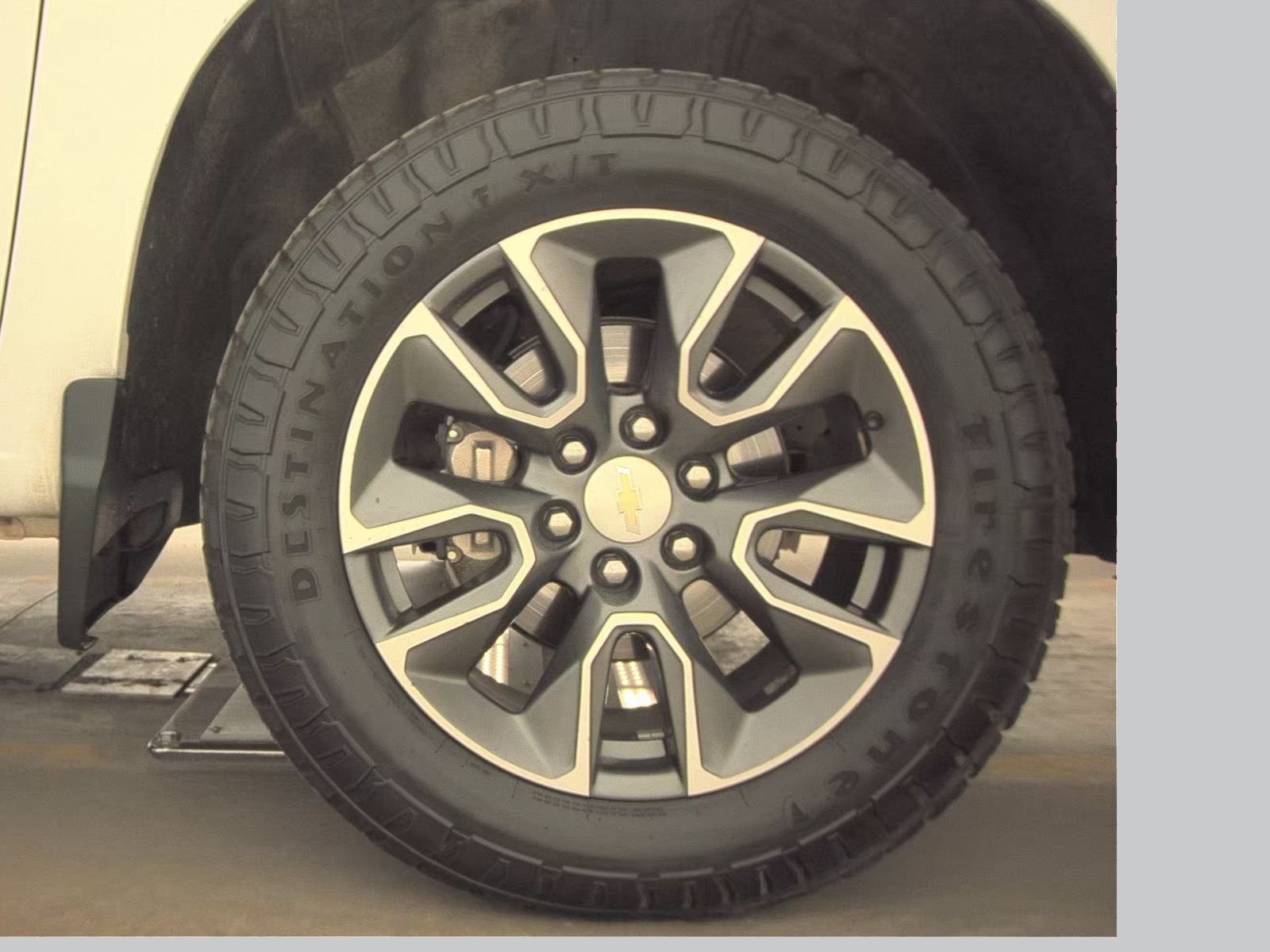 2023 Chevrolet Silverado 1500 LT AWD