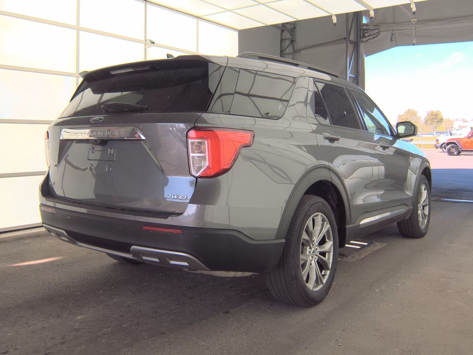 2022 Ford Explorer XLT AWD